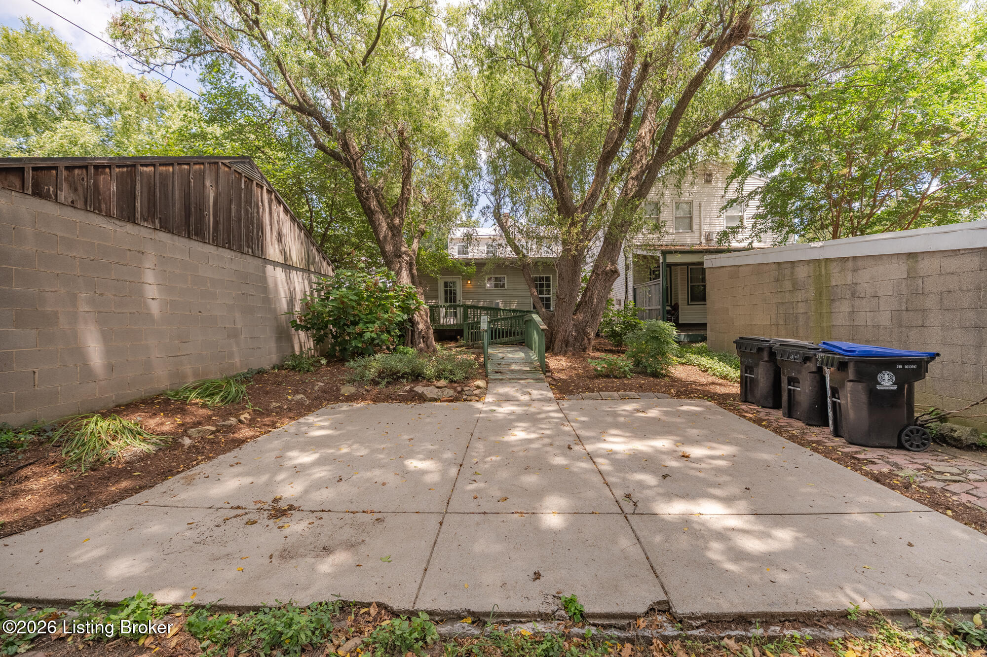 1314 Bellwood Ave Property Photo 34
