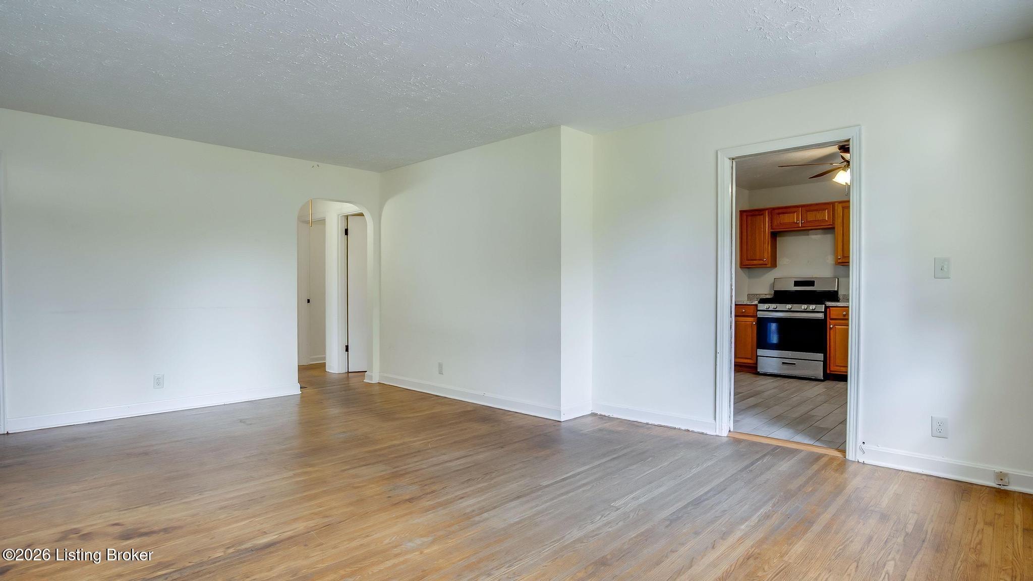 8593 Vicki Ln Property Photo 7