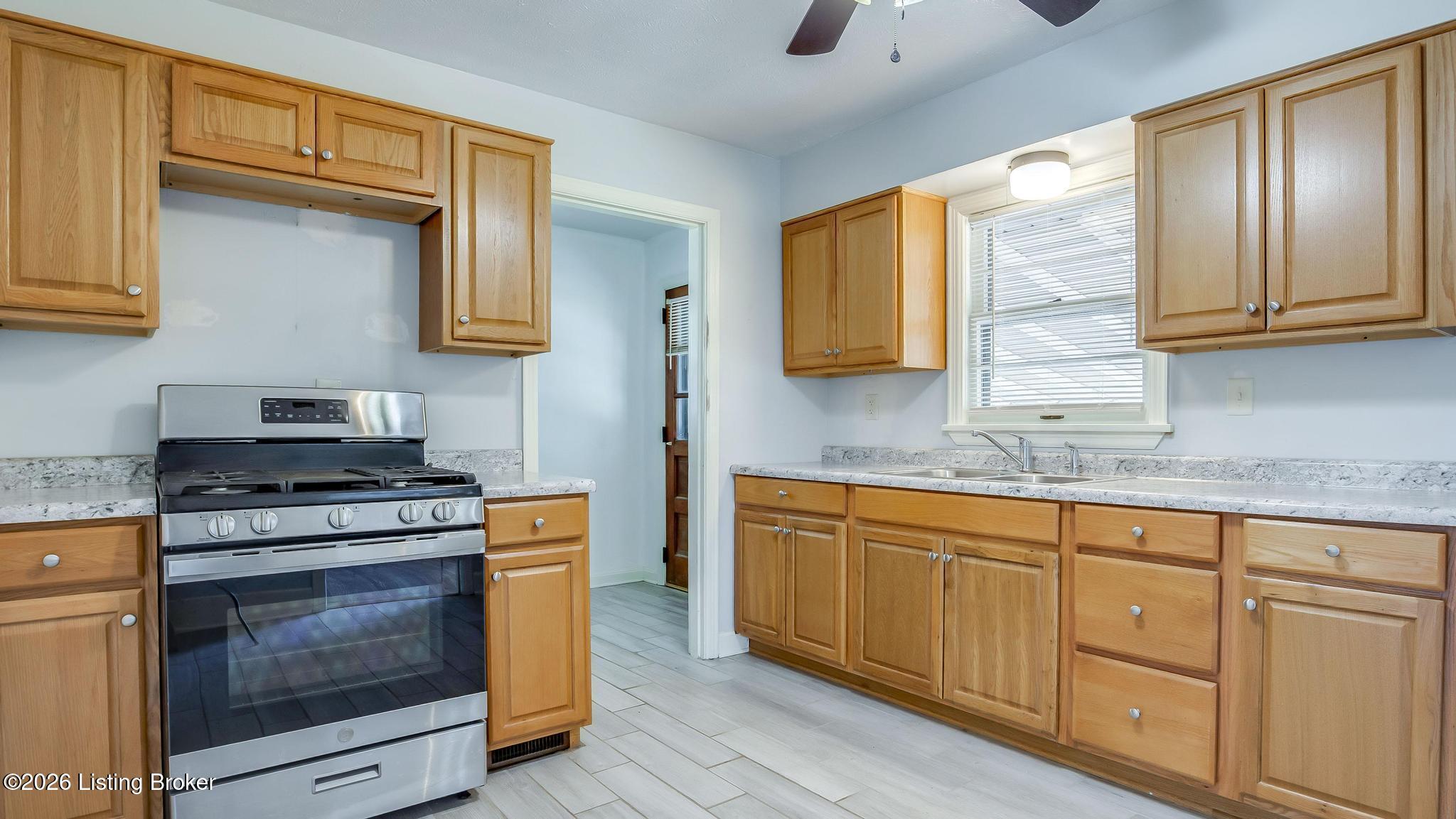 8593 Vicki Ln Property Photo 8
