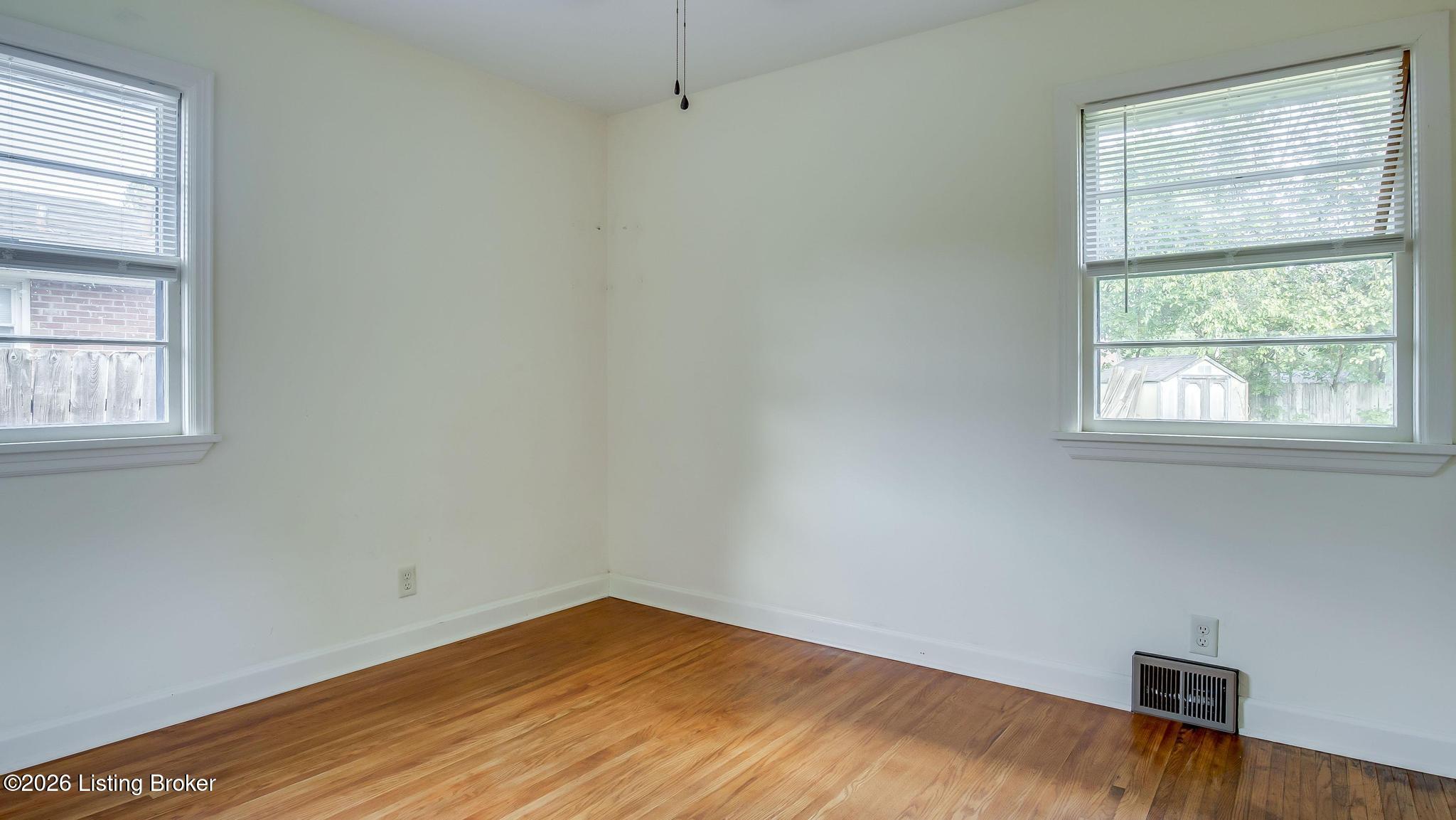 8593 Vicki Ln Property Photo 18