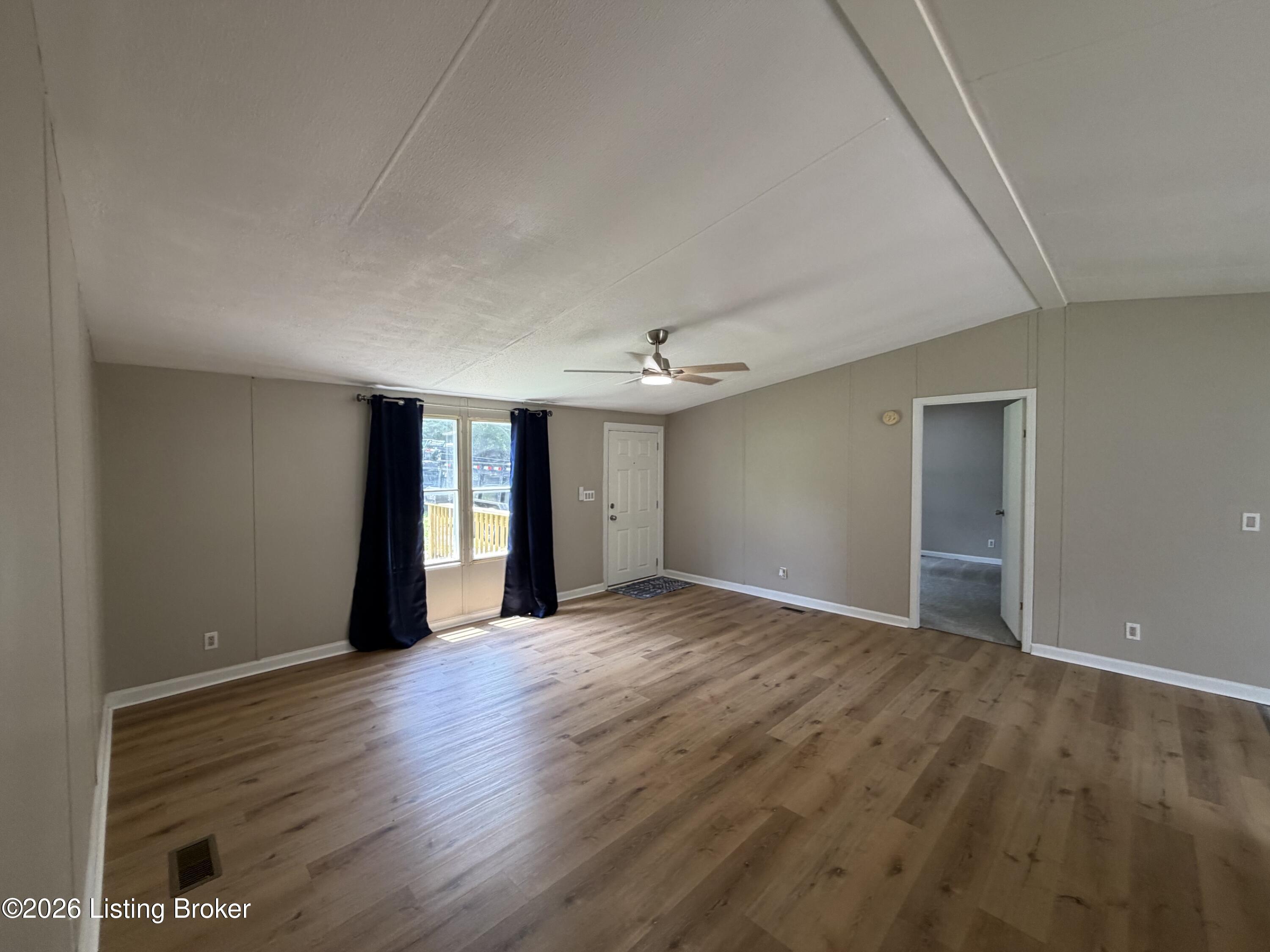 410 Ghen Rd Property Photo 11