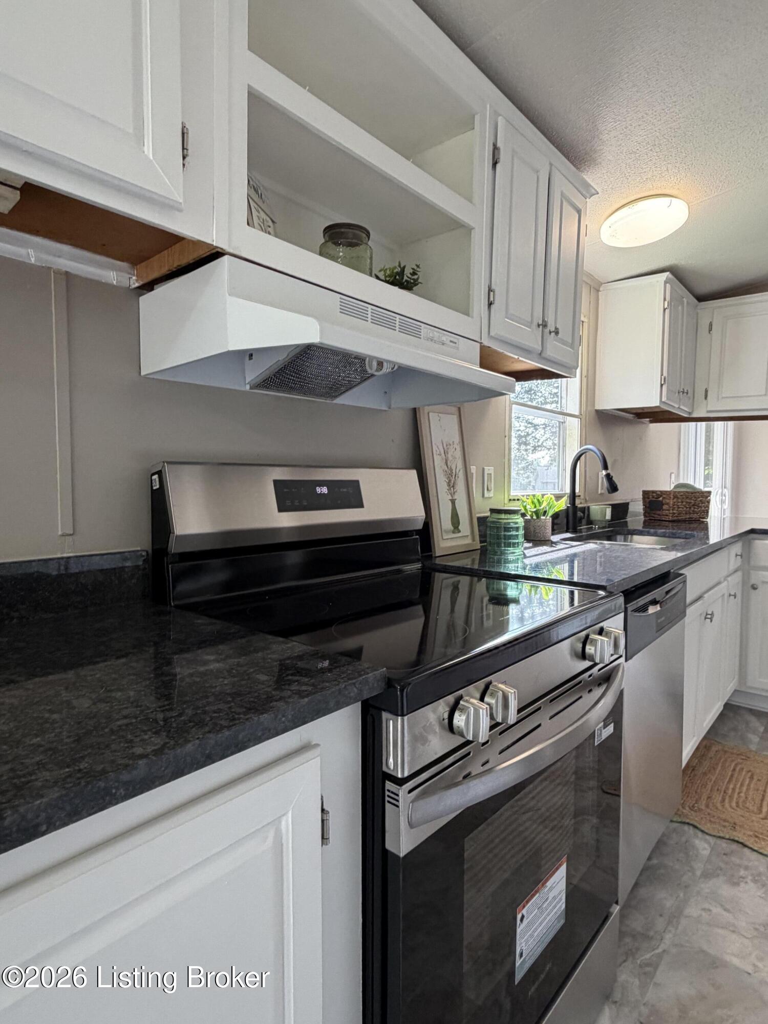 410 Ghen Rd Property Photo 15