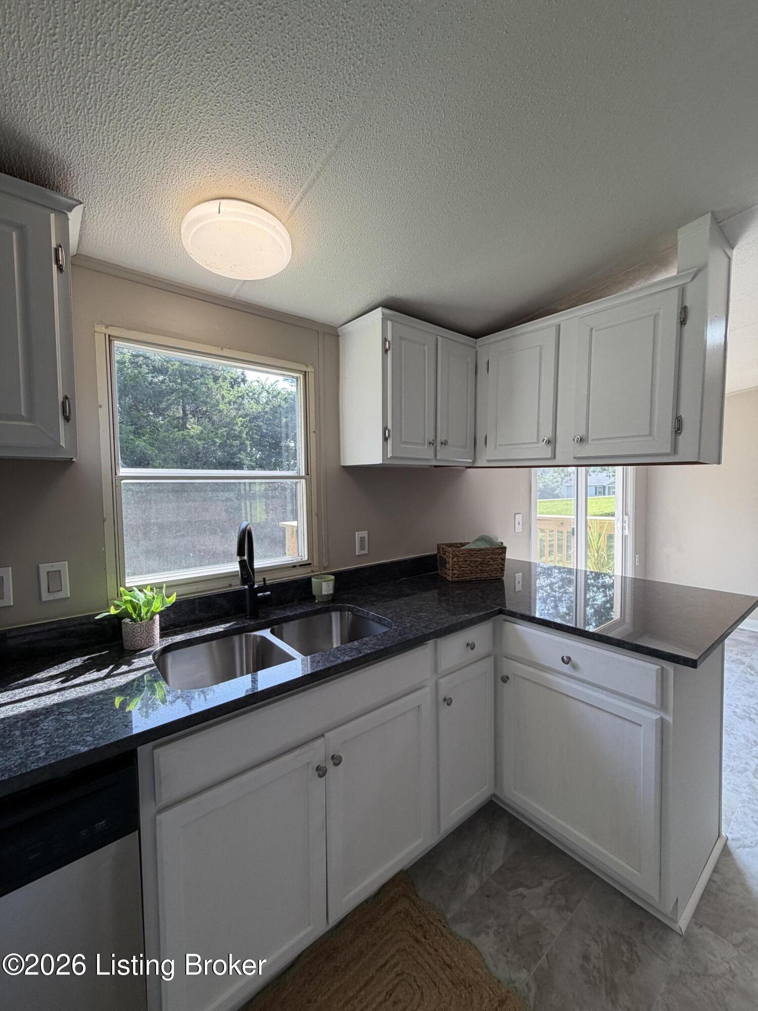 410 Ghen Rd Property Photo 19