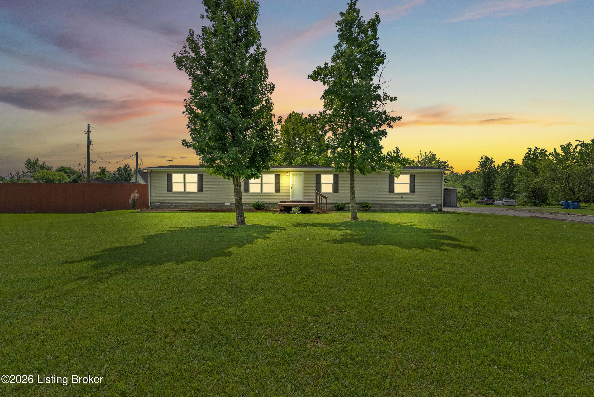 1379 Beech Grove Rd Property Photo 1