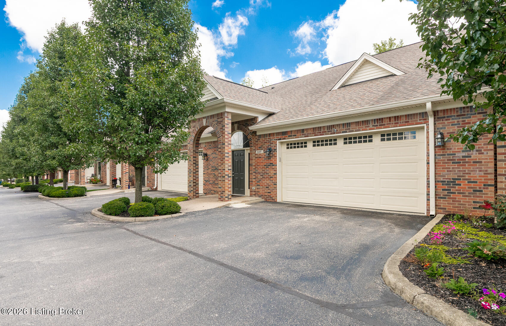 117 Treslyn Way Property Photo 2