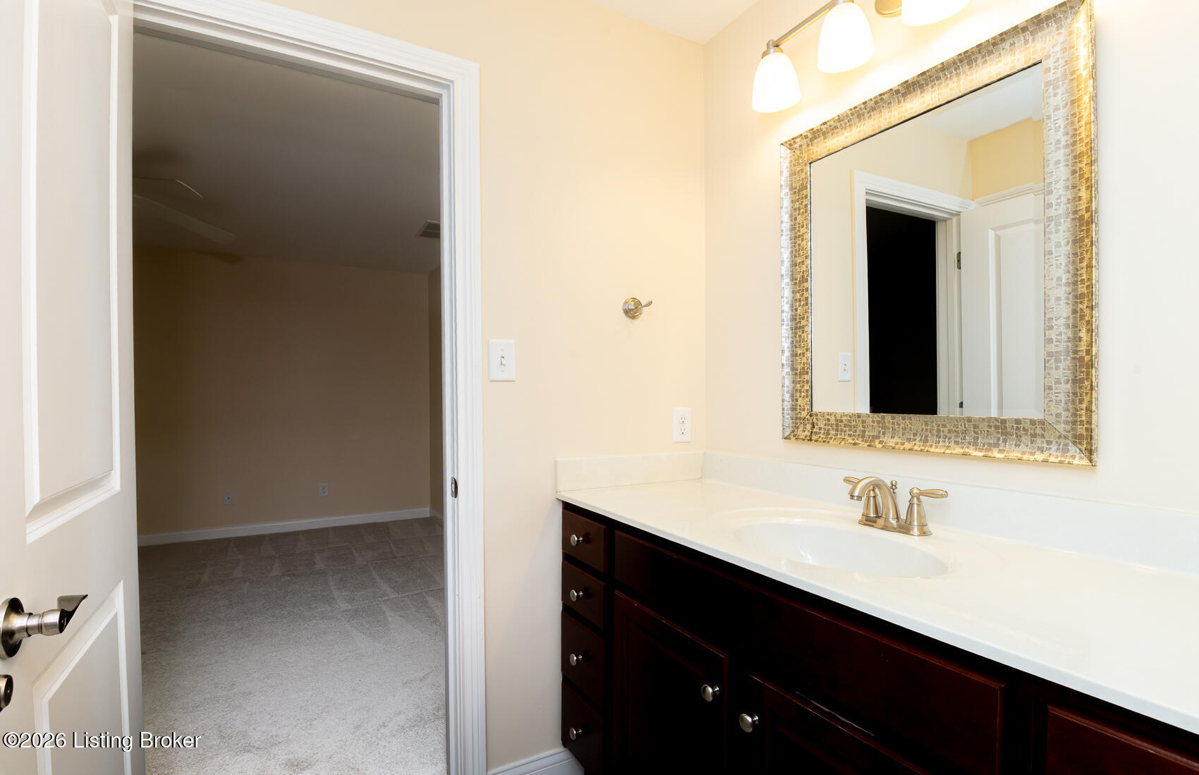 117 Treslyn Way Property Photo 41