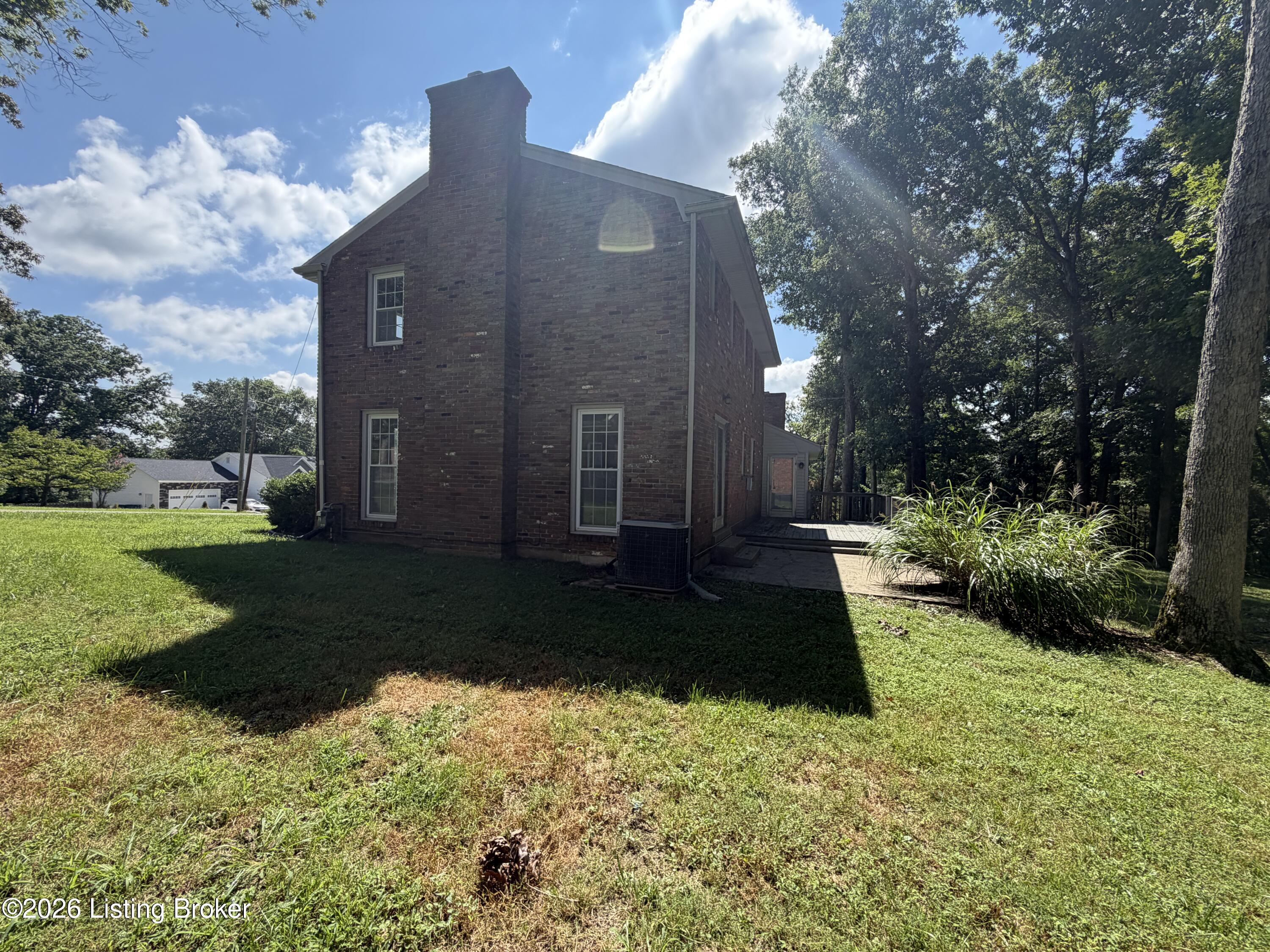 590 Lakeshore Pkwy Property Photo 51