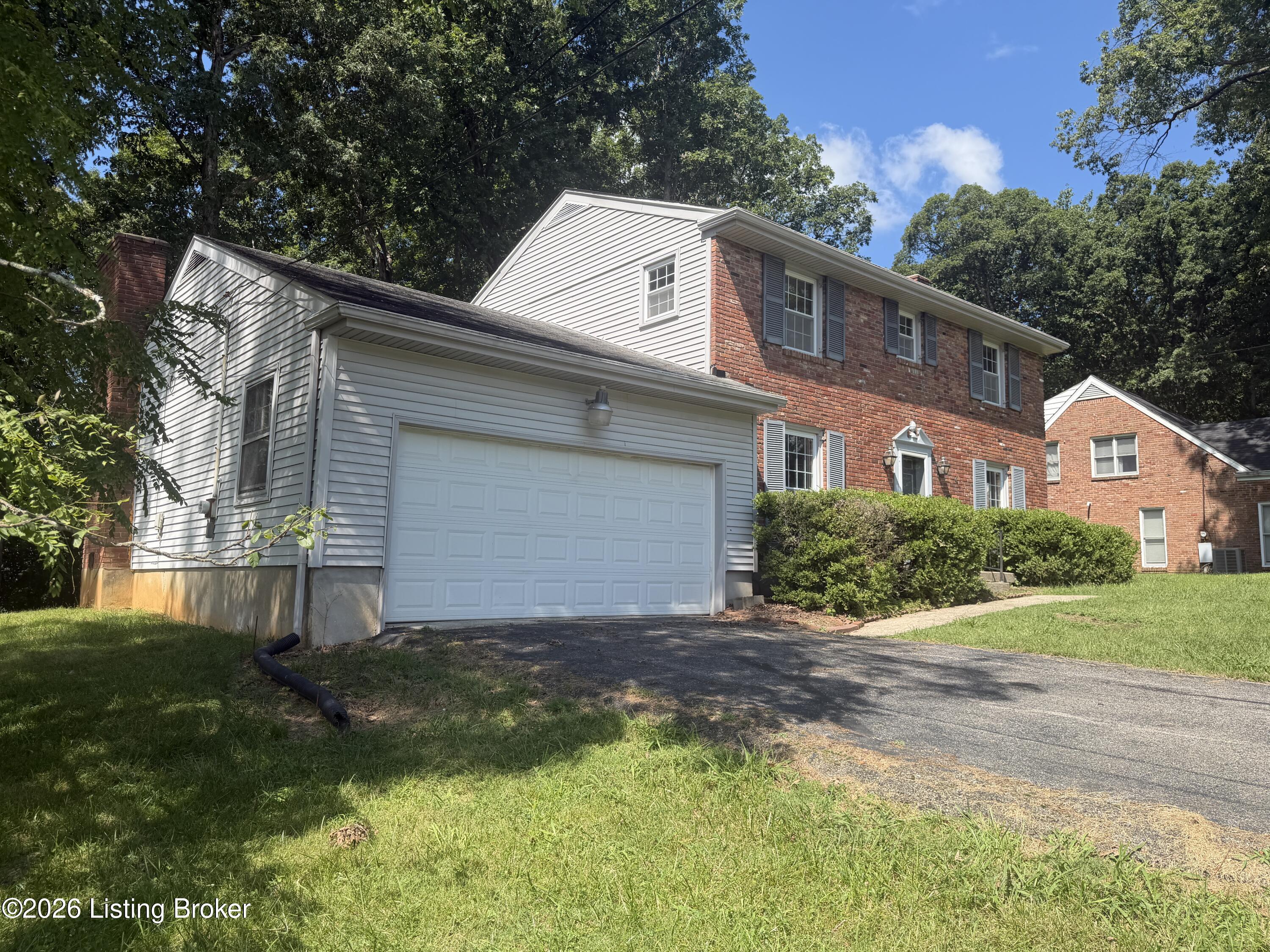 590 Lakeshore Pkwy Property Photo 61
