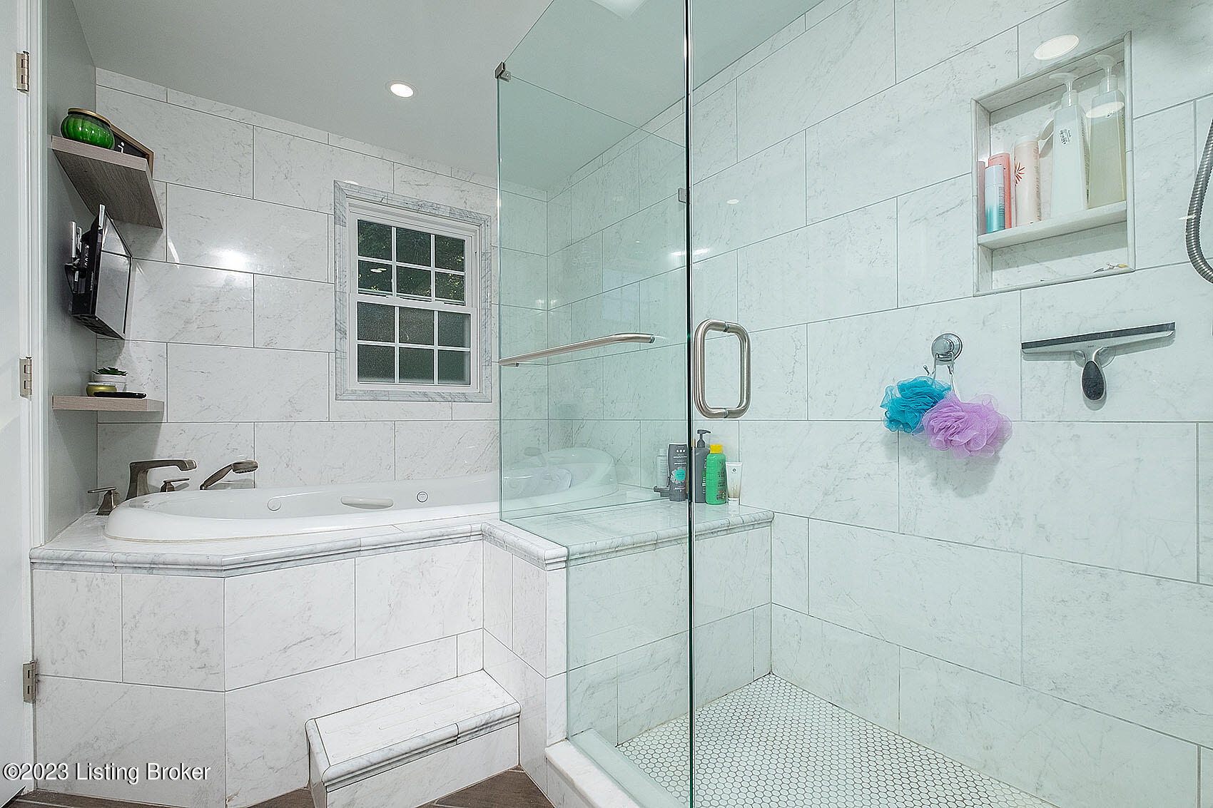 211 S Sherrin Ave Property Photo 27
