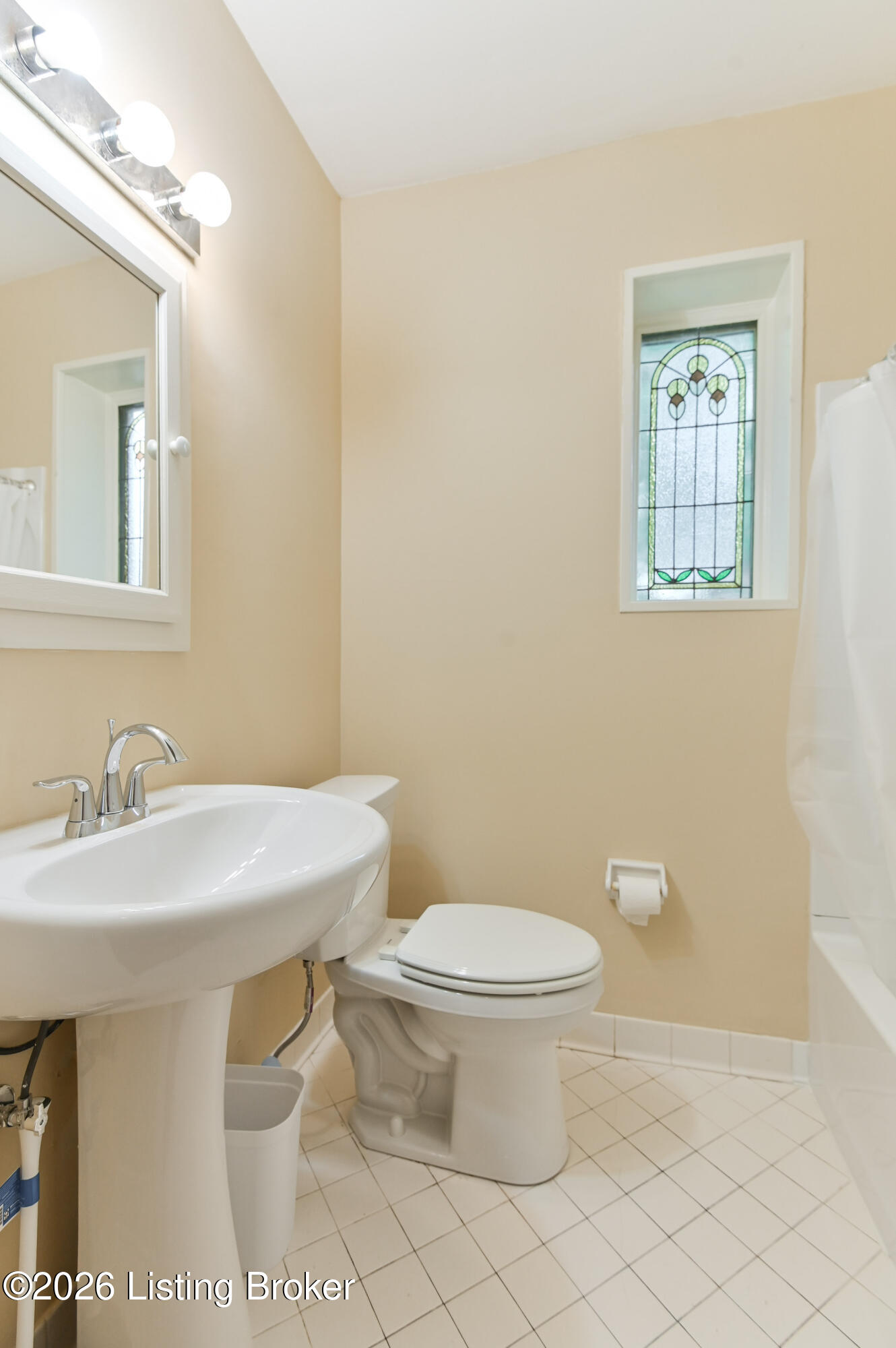 2082 Douglass Blvd Apt 18 Property Photo 20