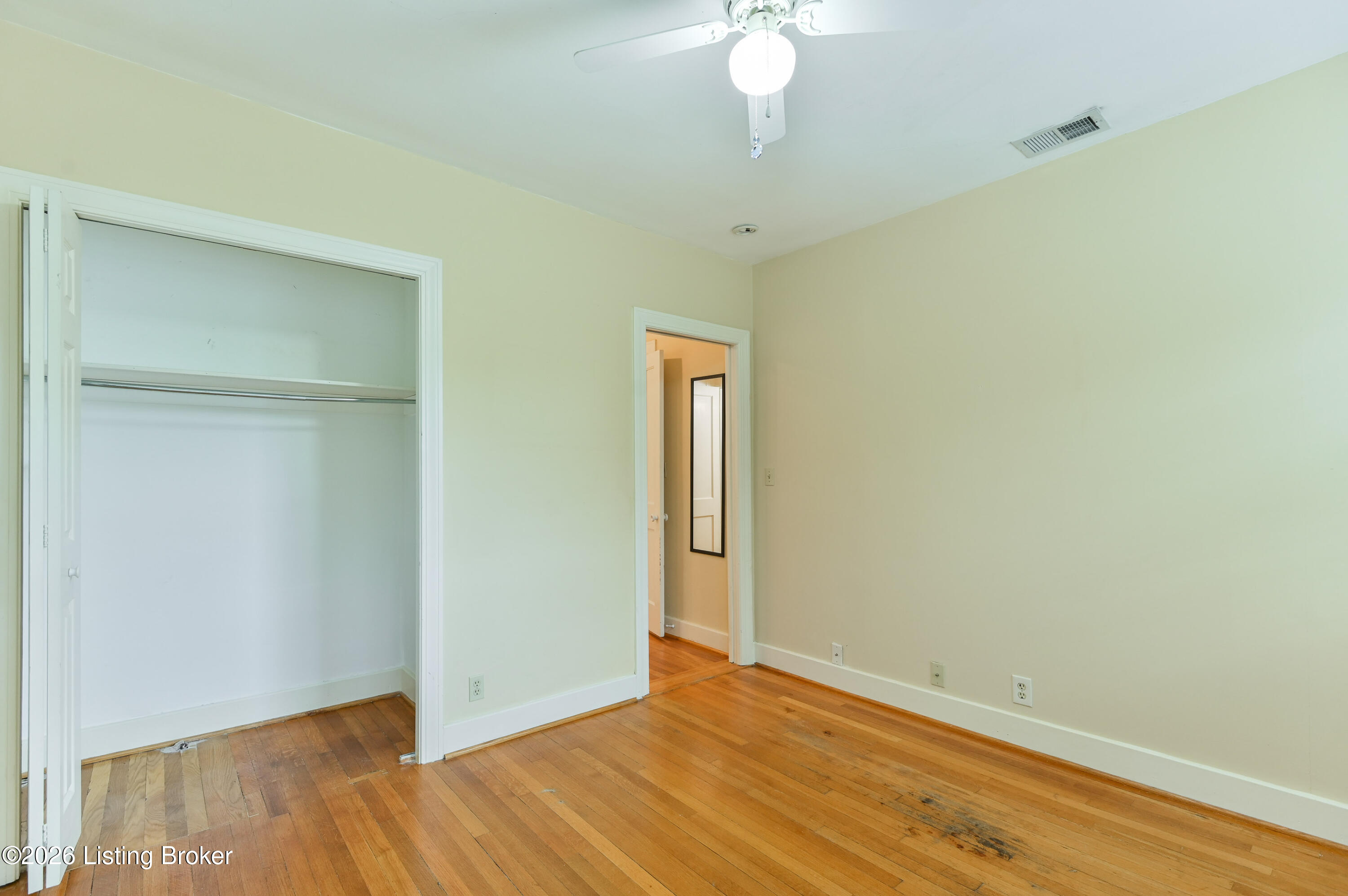 2082 Douglass Blvd Apt 18 Property Photo 22