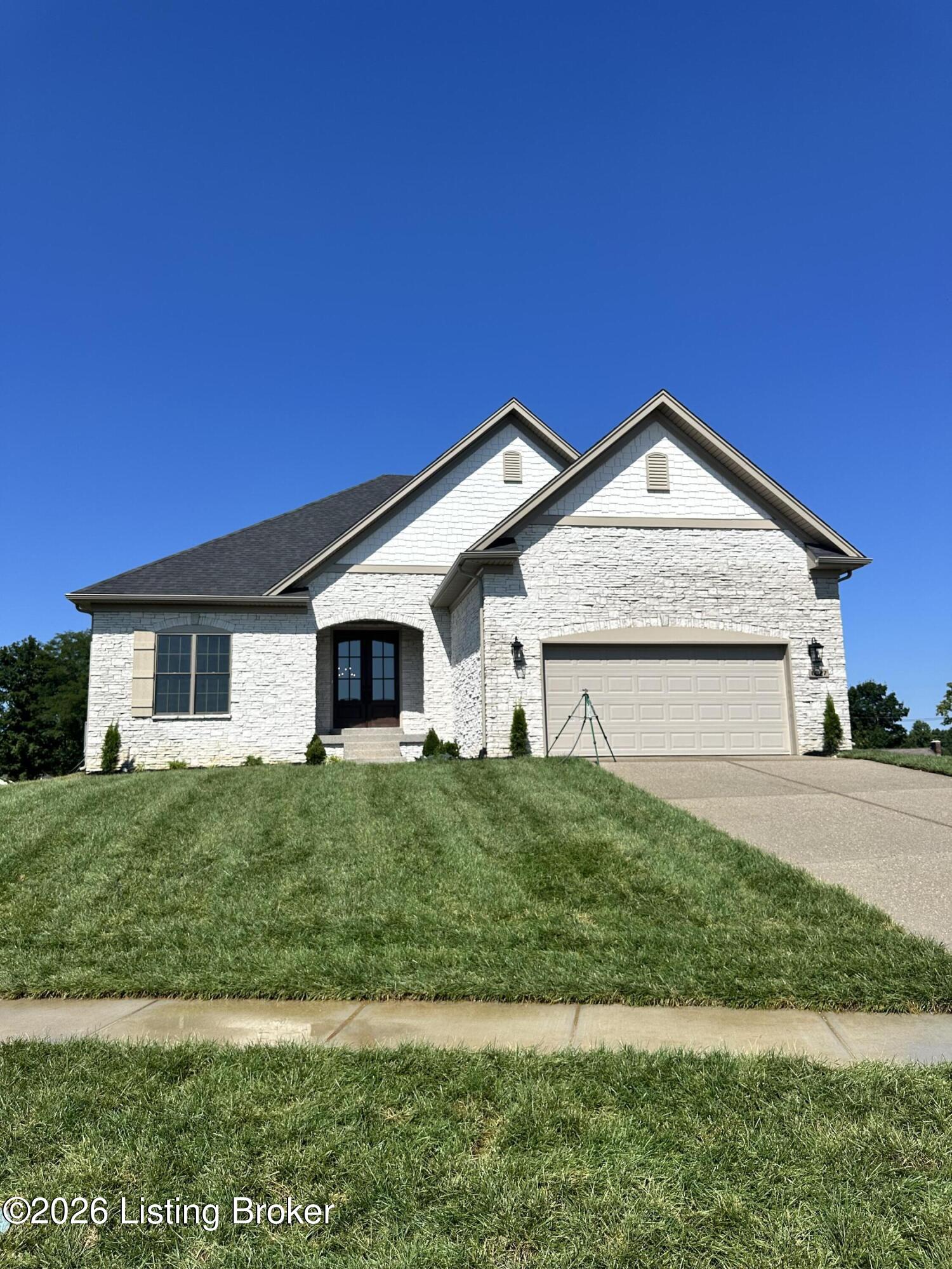 6827 Meadows Bend Ct