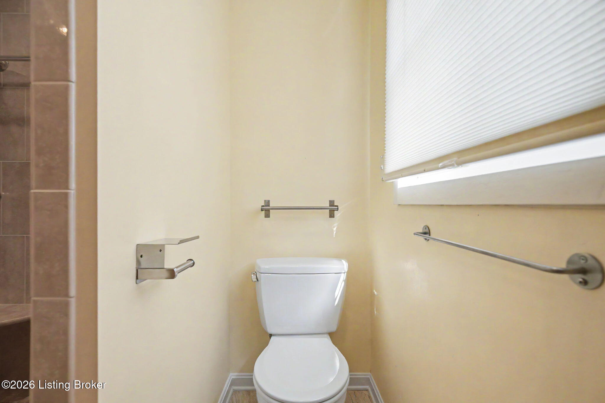 10715 Sunderland Pl Property Photo 42