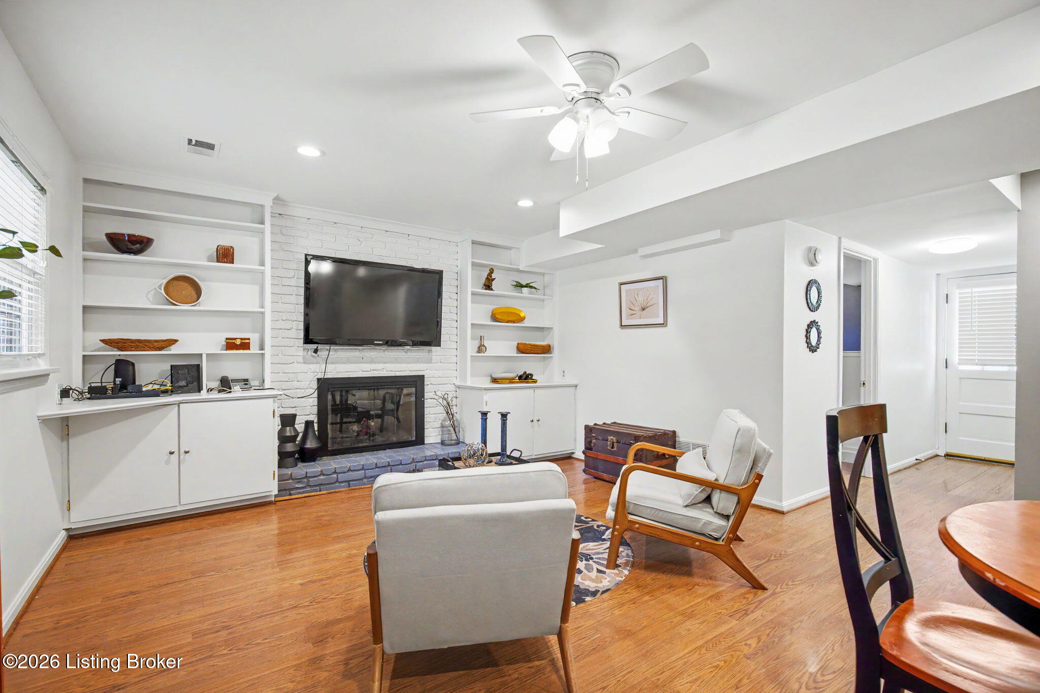 10715 Sunderland Pl Property Photo 50