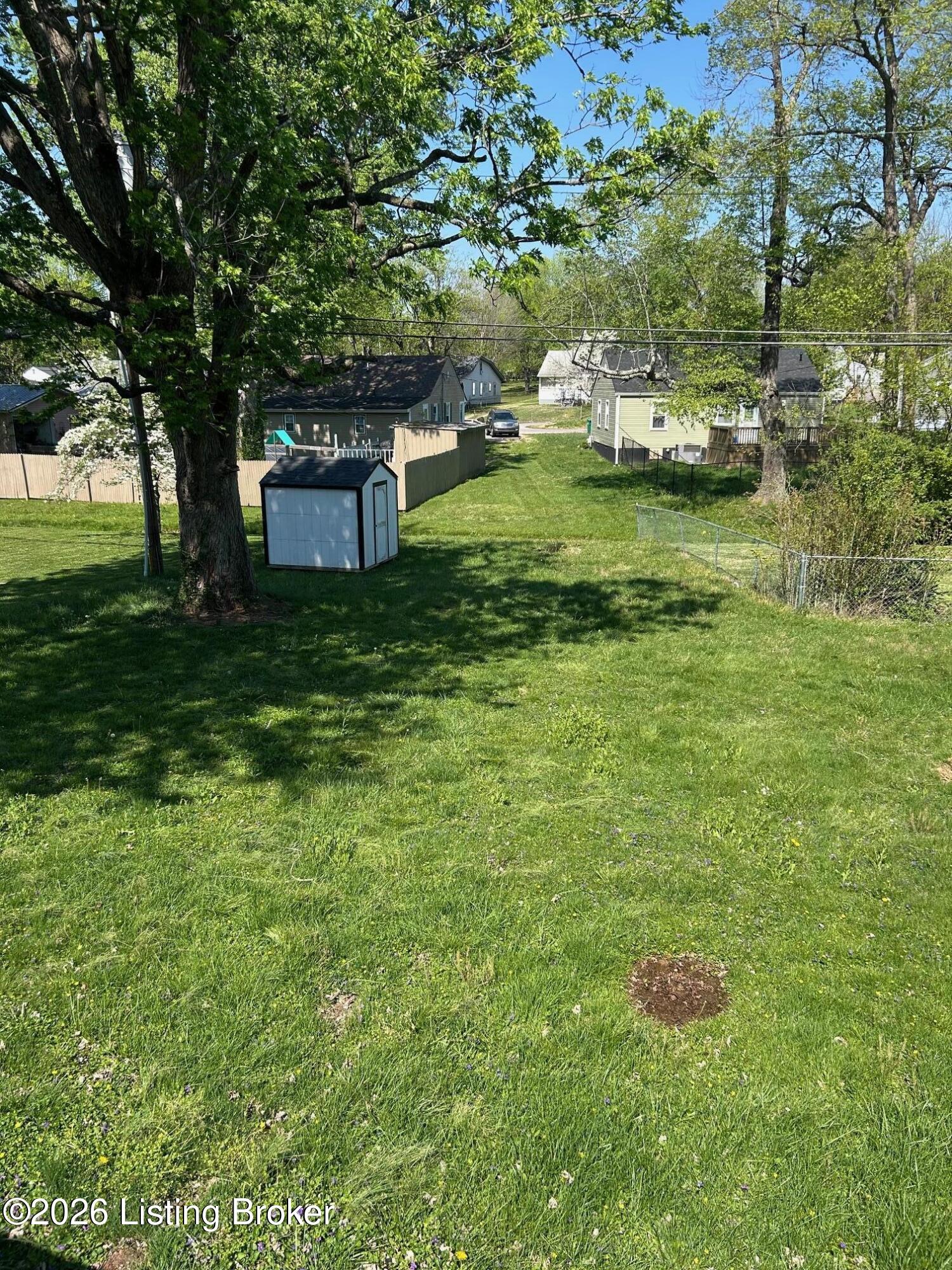 508 N Mantle Ave Property Photo 13