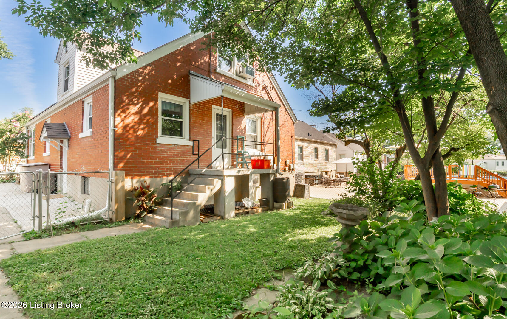 1244 Bourbon Ave Property Photo 5