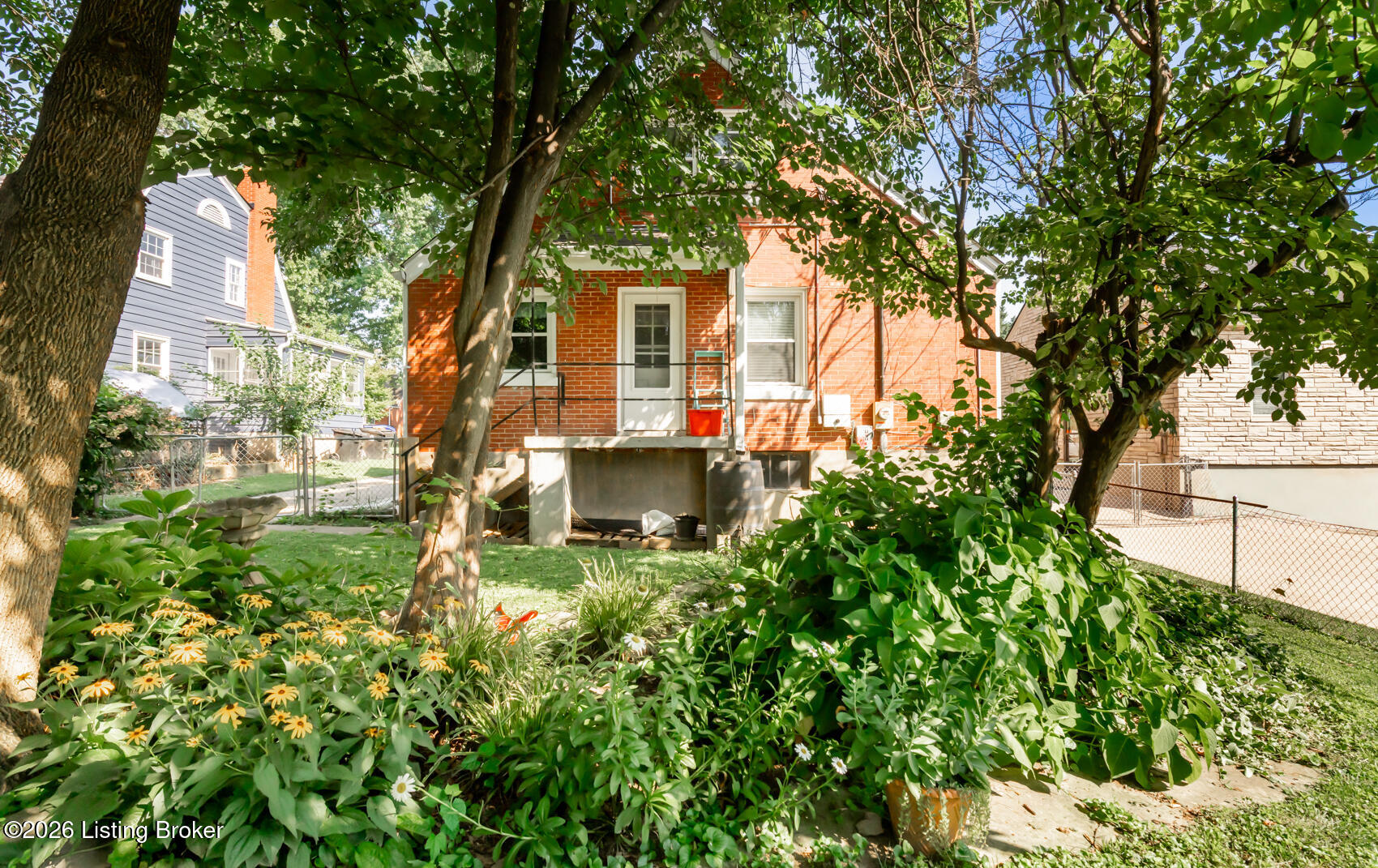 1244 Bourbon Ave Property Photo 6