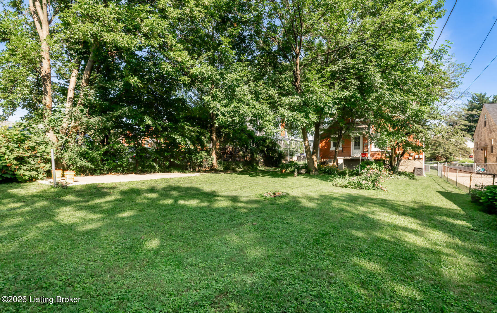 1244 Bourbon Ave Property Photo 9
