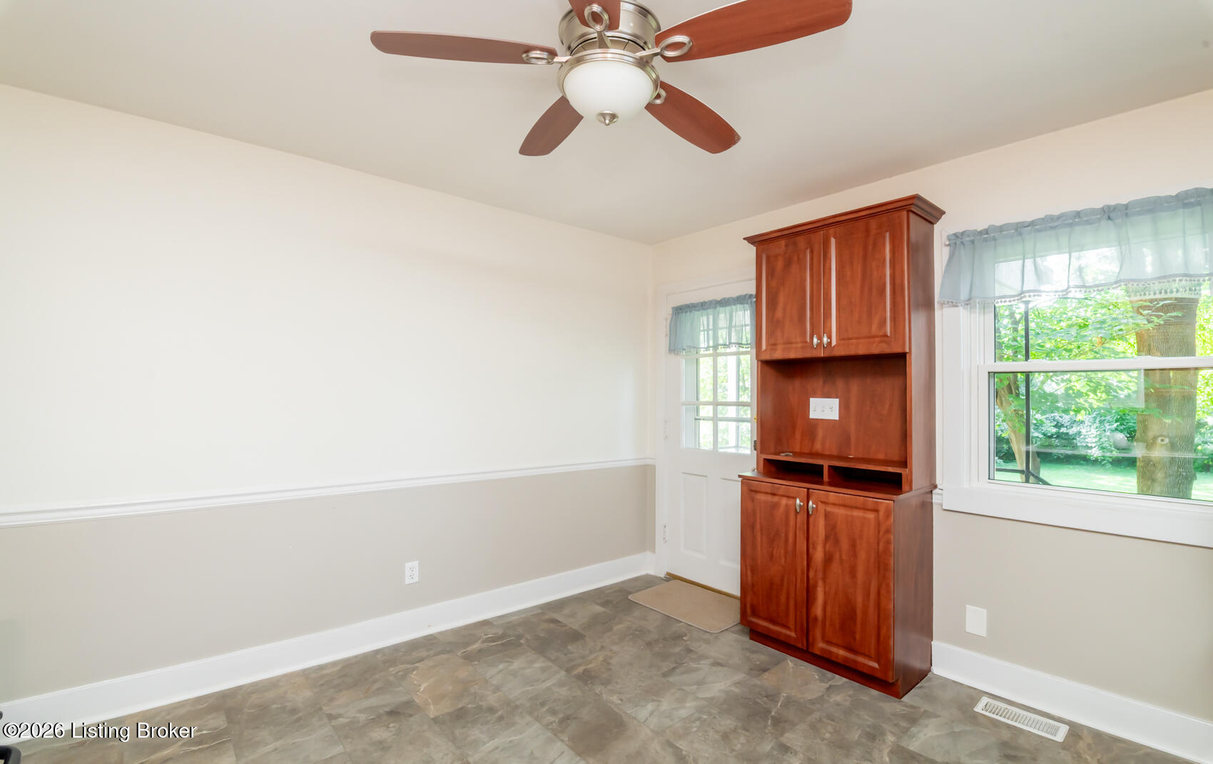 1244 Bourbon Ave Property Photo 32