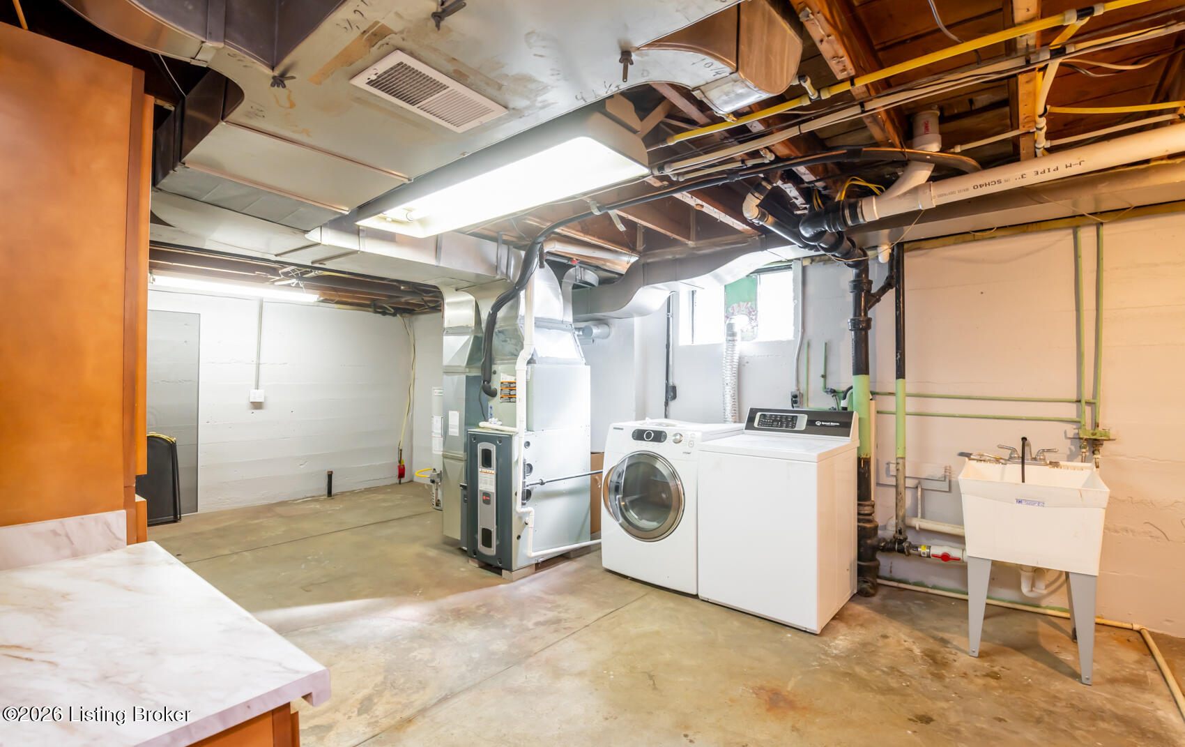 1244 Bourbon Ave Property Photo 64