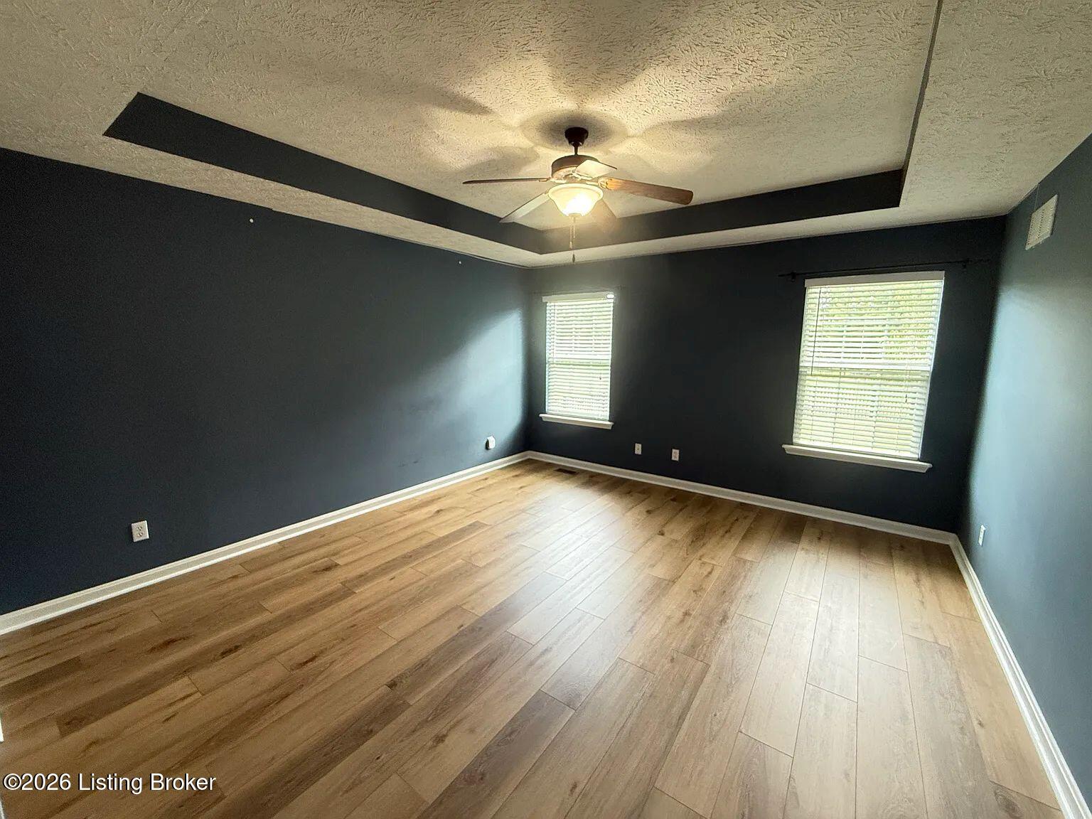 1303 Bostwick Ln Property Photo 8