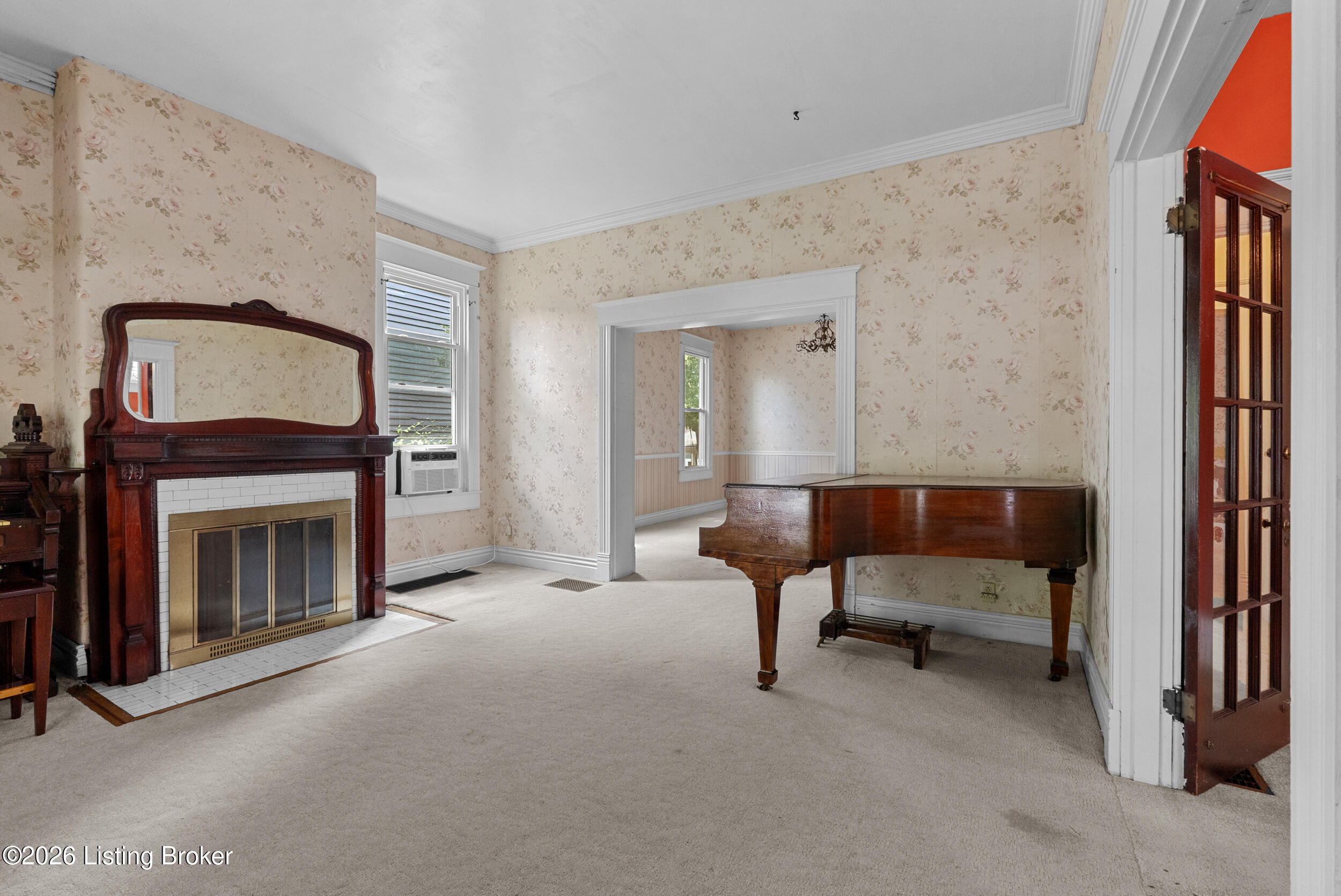 122 N Bayly Ave Property Photo 13