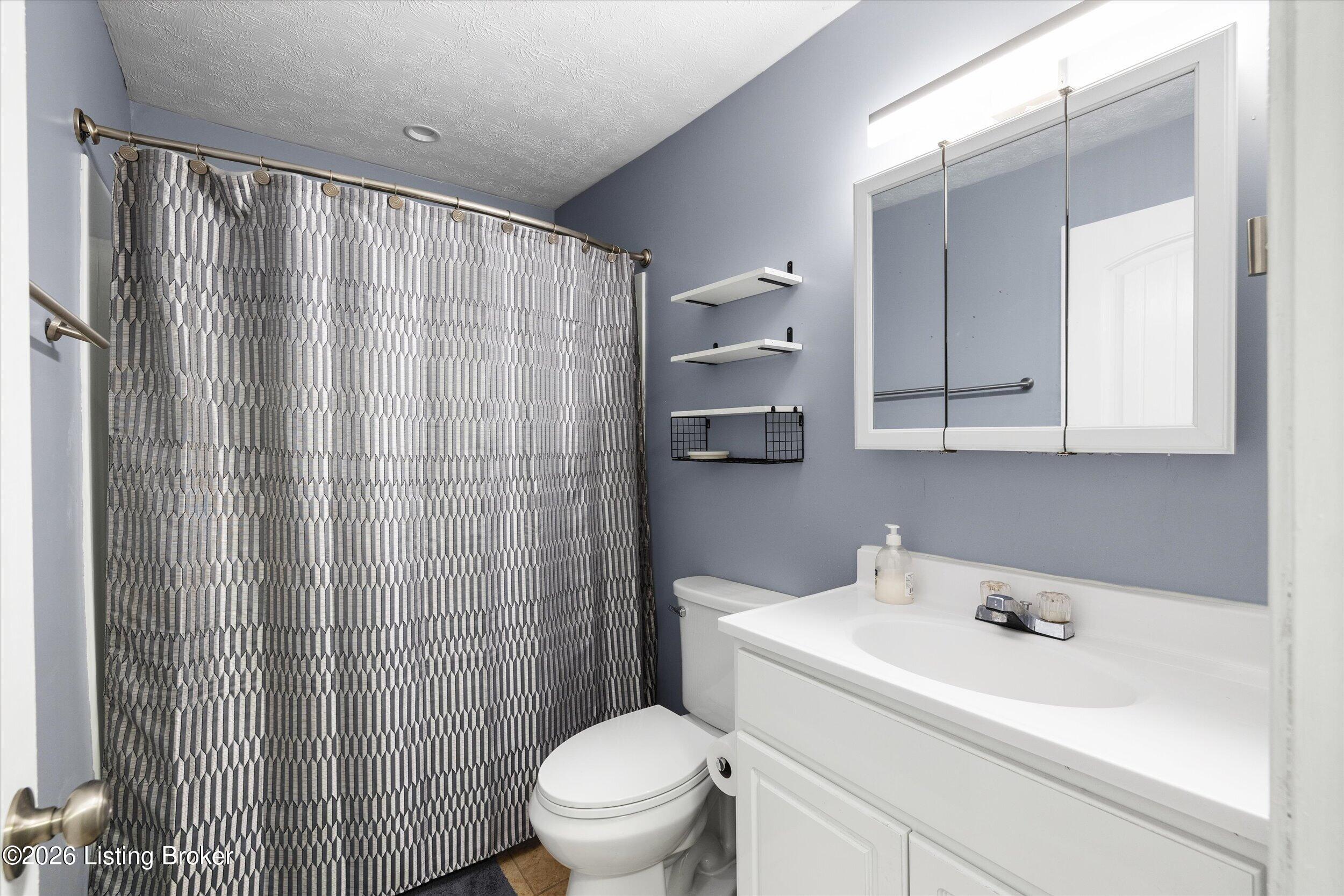 4921 Wellsworth Ave Property Photo 13