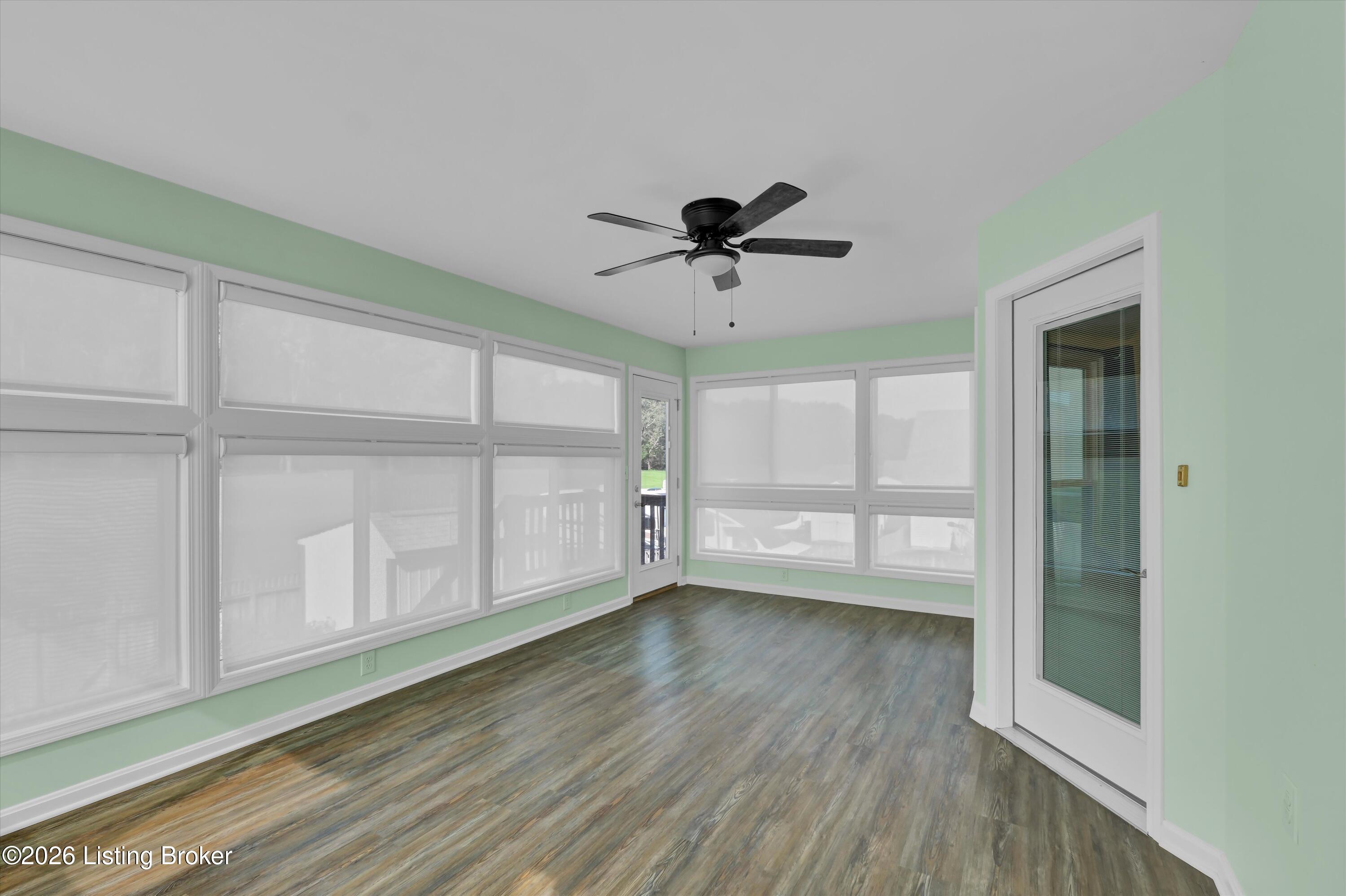 12023 Lavenia Ln Property Photo 8