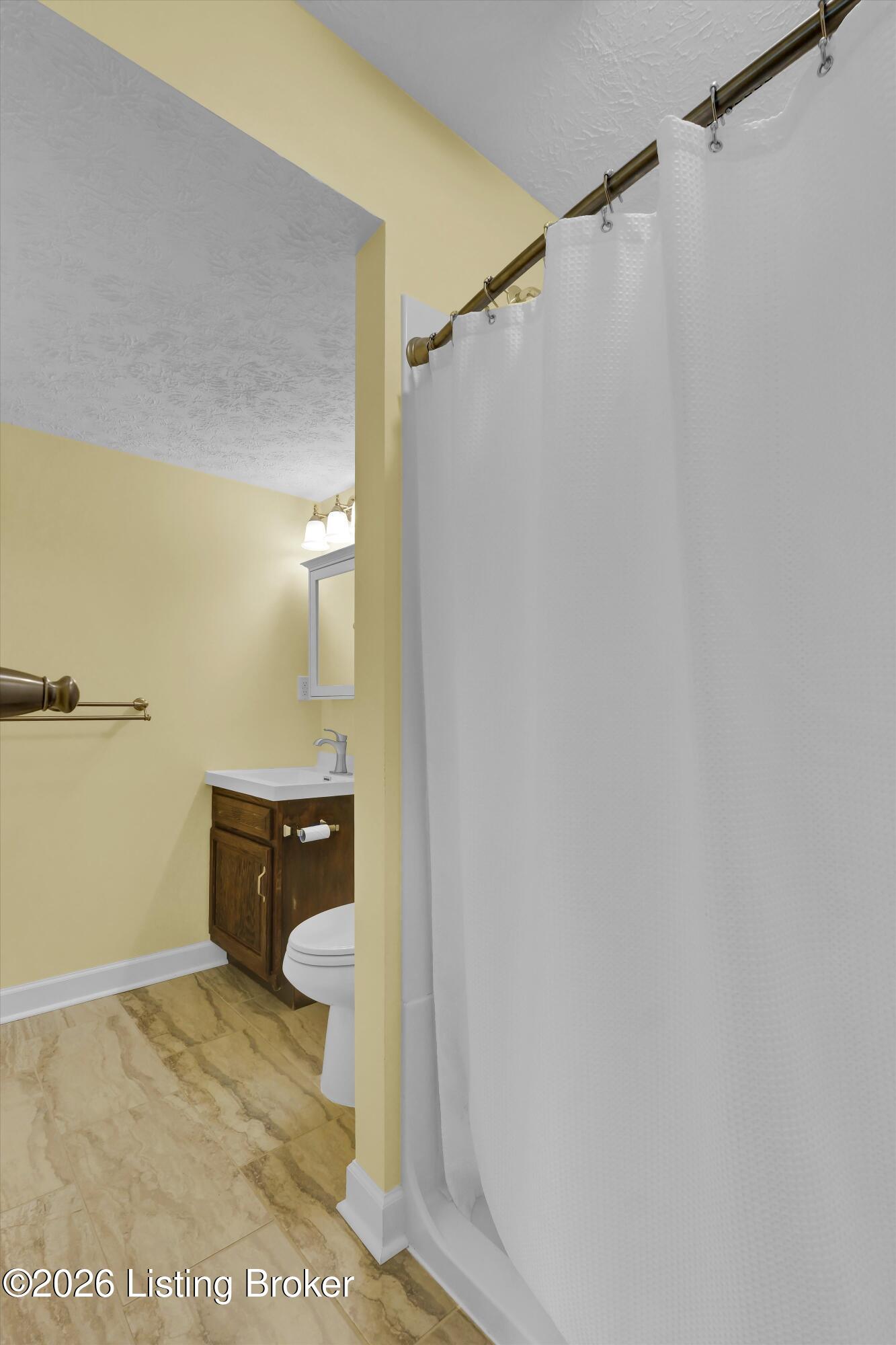 12023 Lavenia Ln Property Photo 10