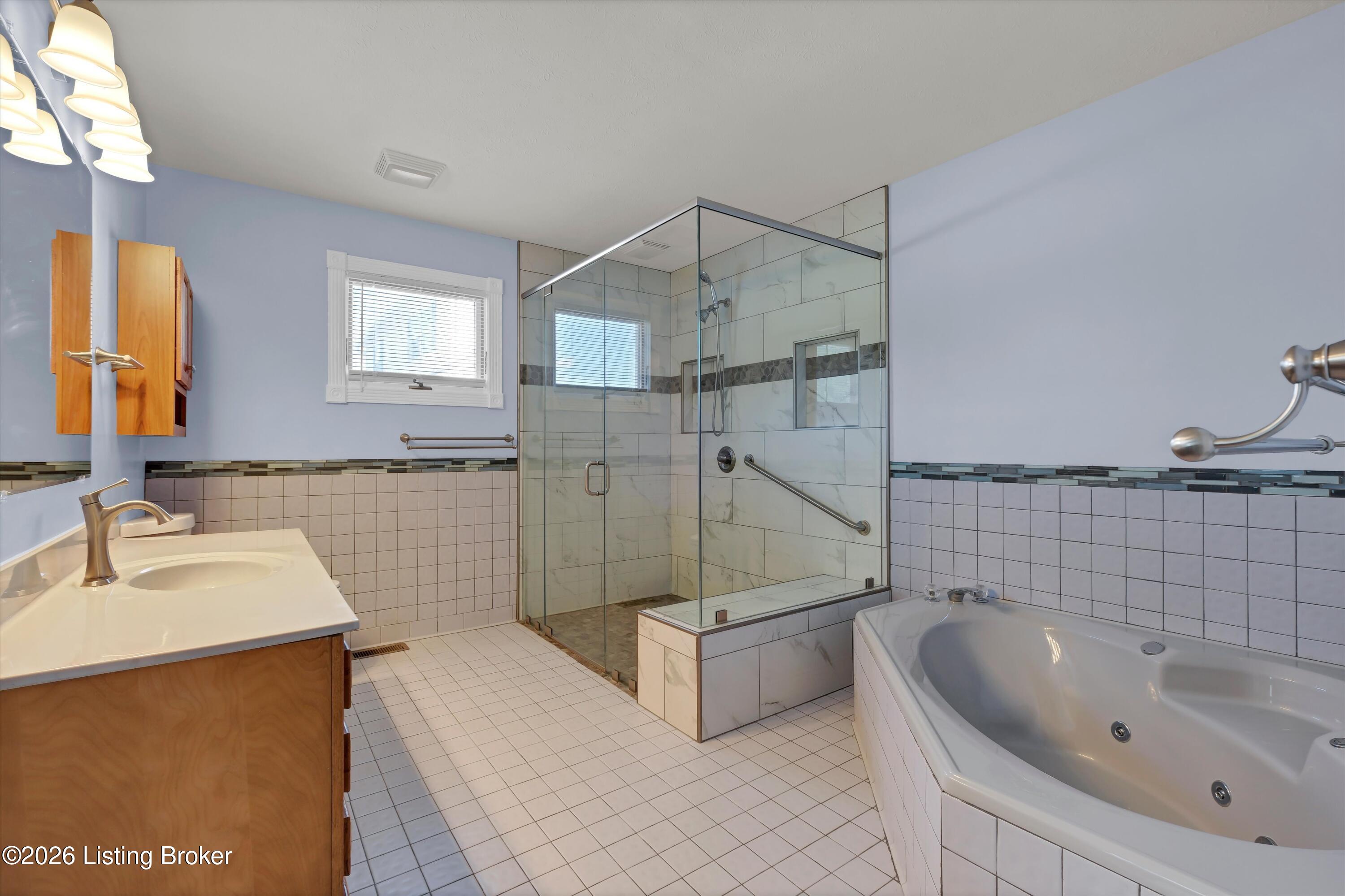 12023 Lavenia Ln Property Photo 26