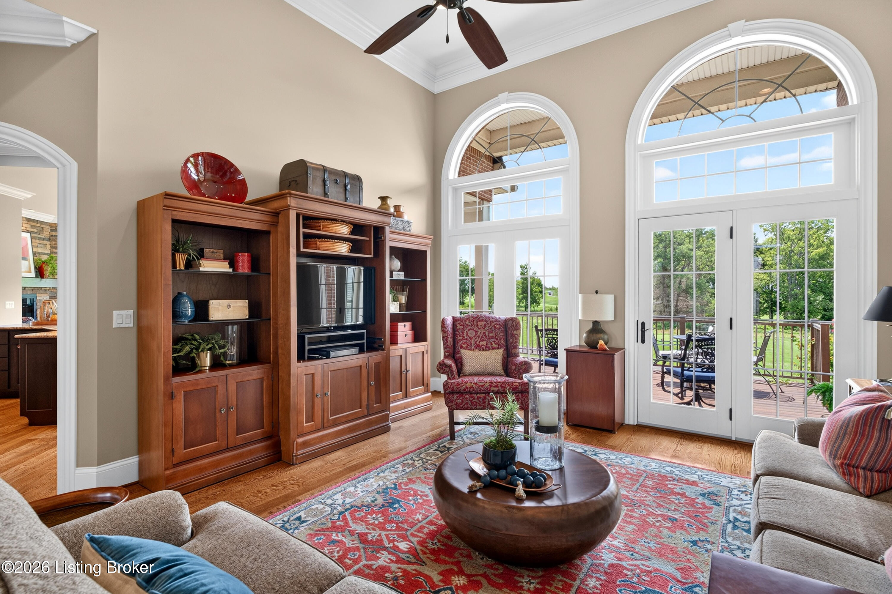 1051 Champions Cir Property Photo 6