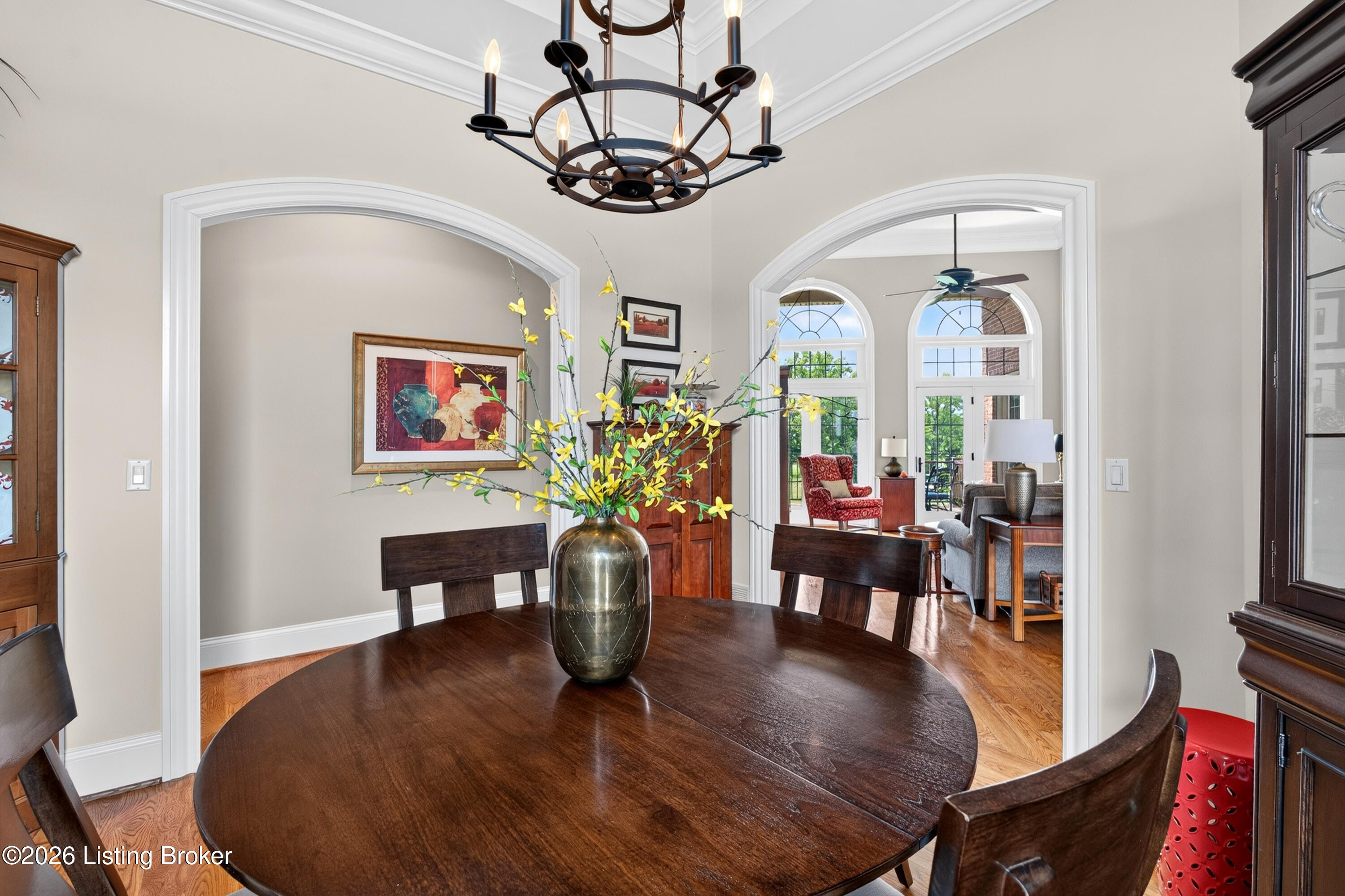 1051 Champions Cir Property Photo 8