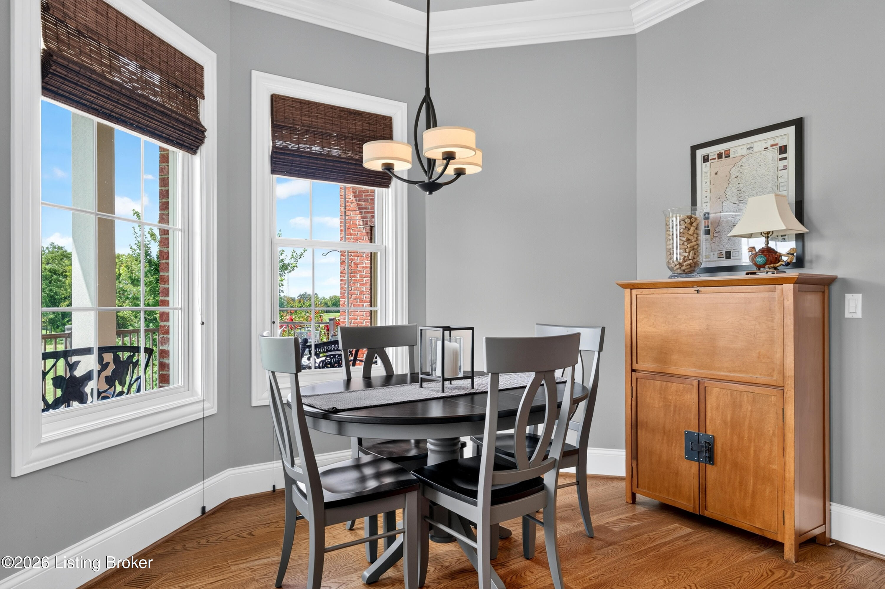 1051 Champions Cir Property Photo 15
