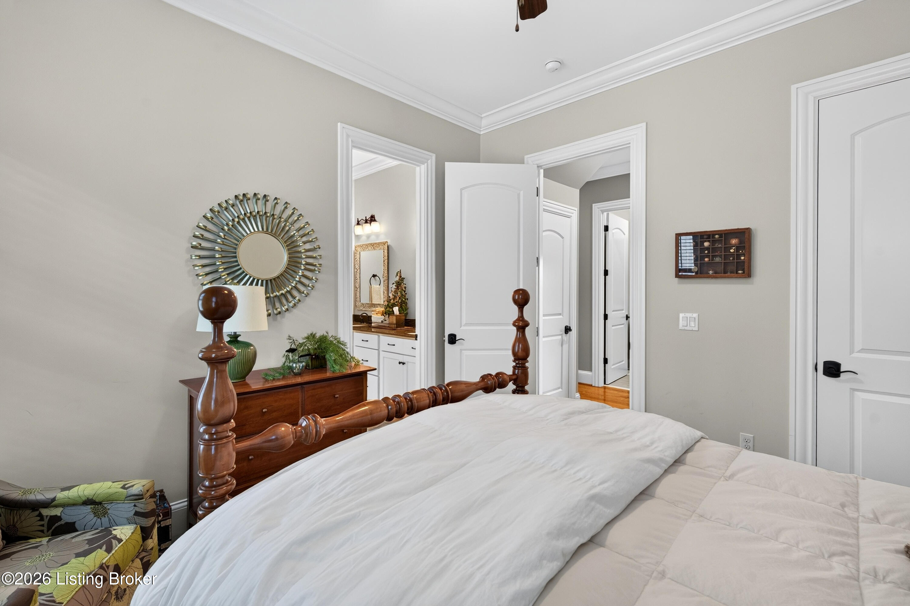 1051 Champions Cir Property Photo 29