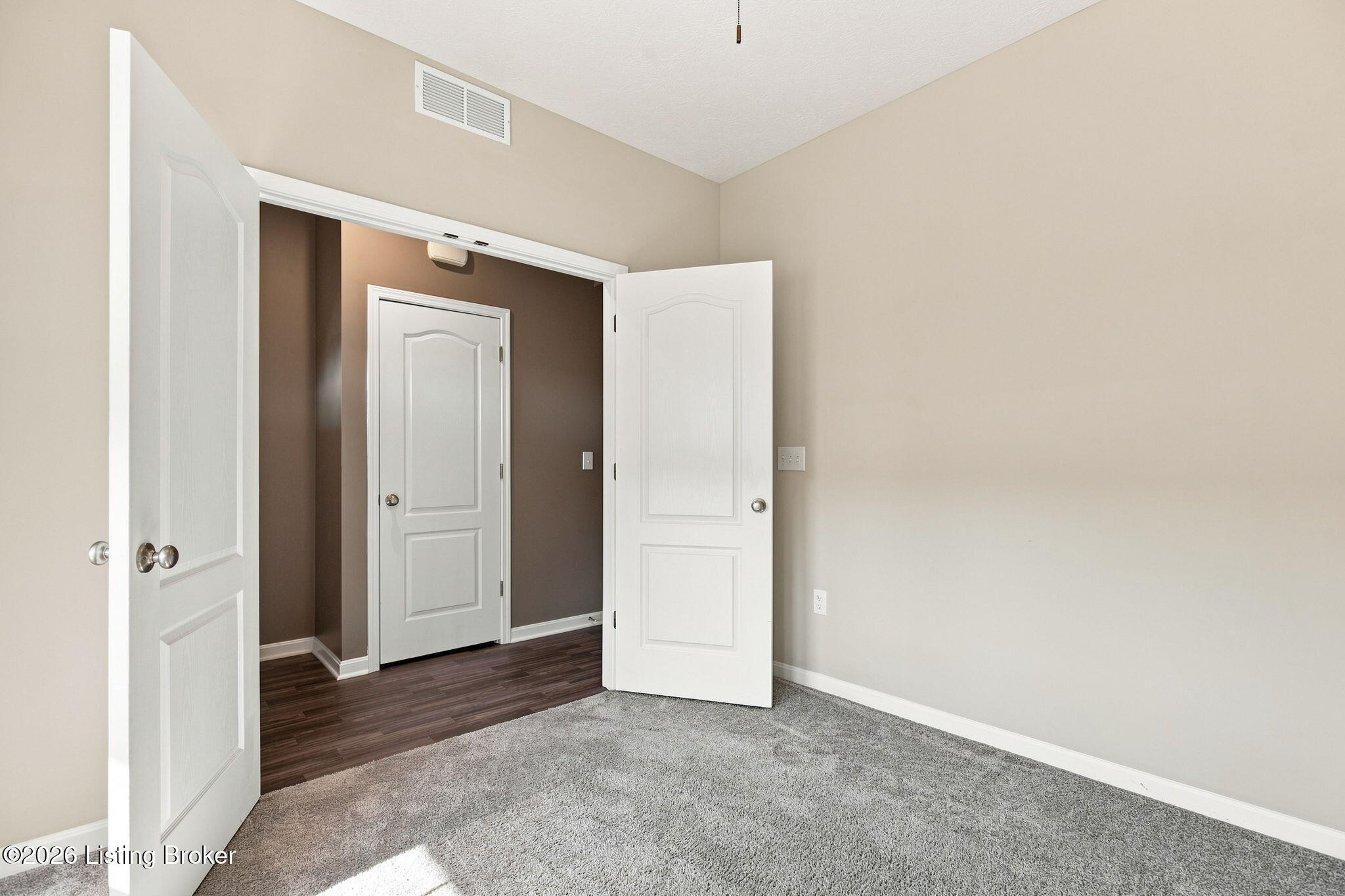 109 Cypress Ct Property Photo 18