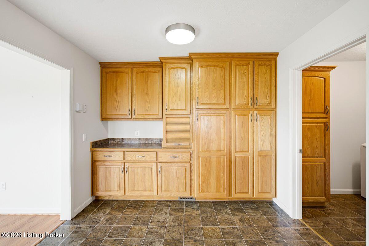 1119 Ballard Rd Property Photo 18