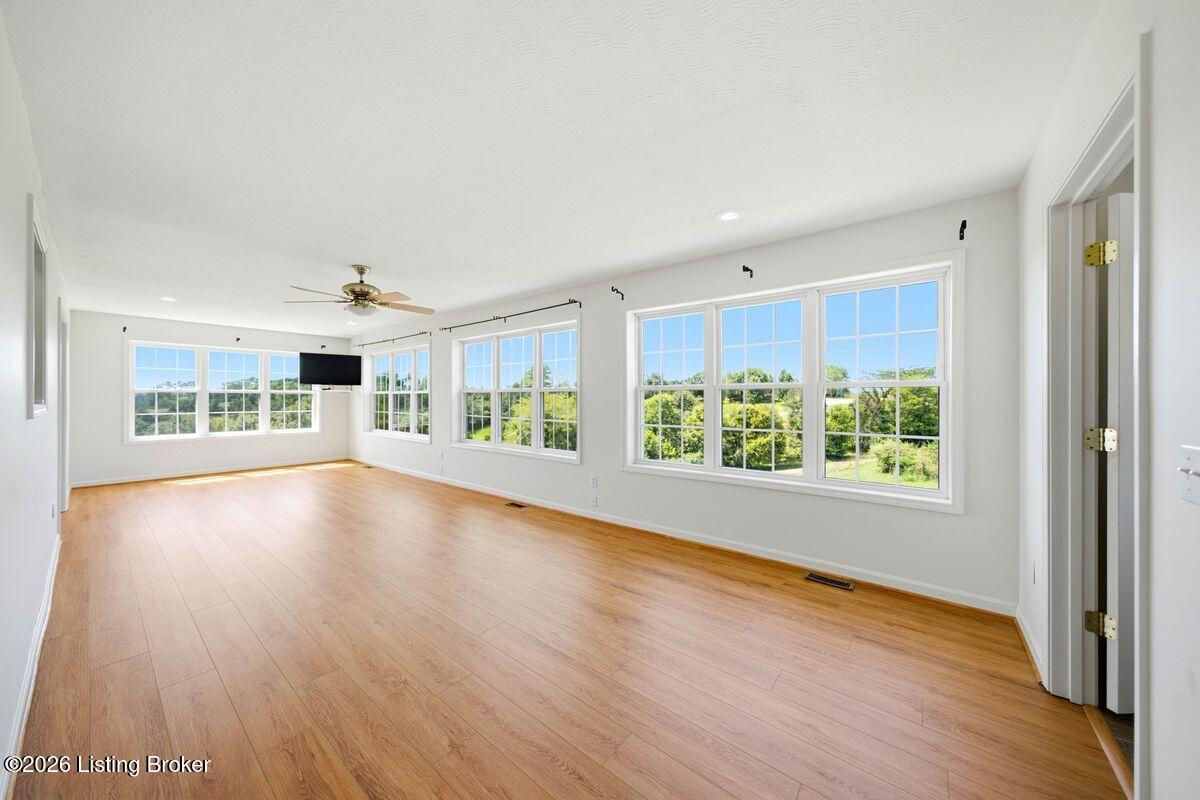 1119 Ballard Rd Property Photo 26