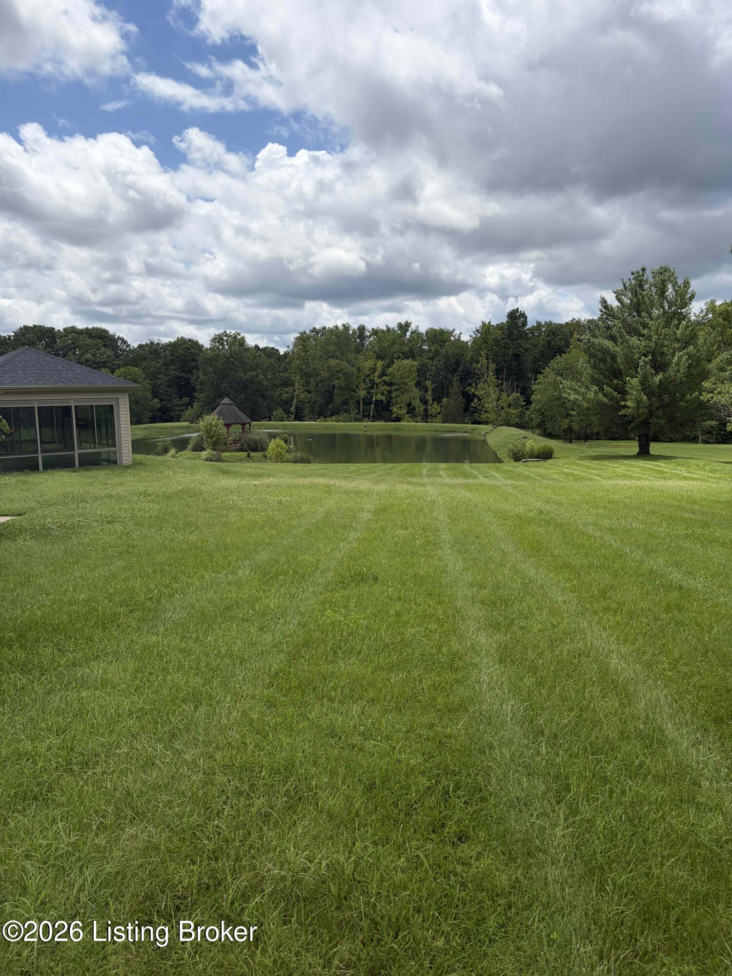 18708 Shelbyville Rd Property Photo 36