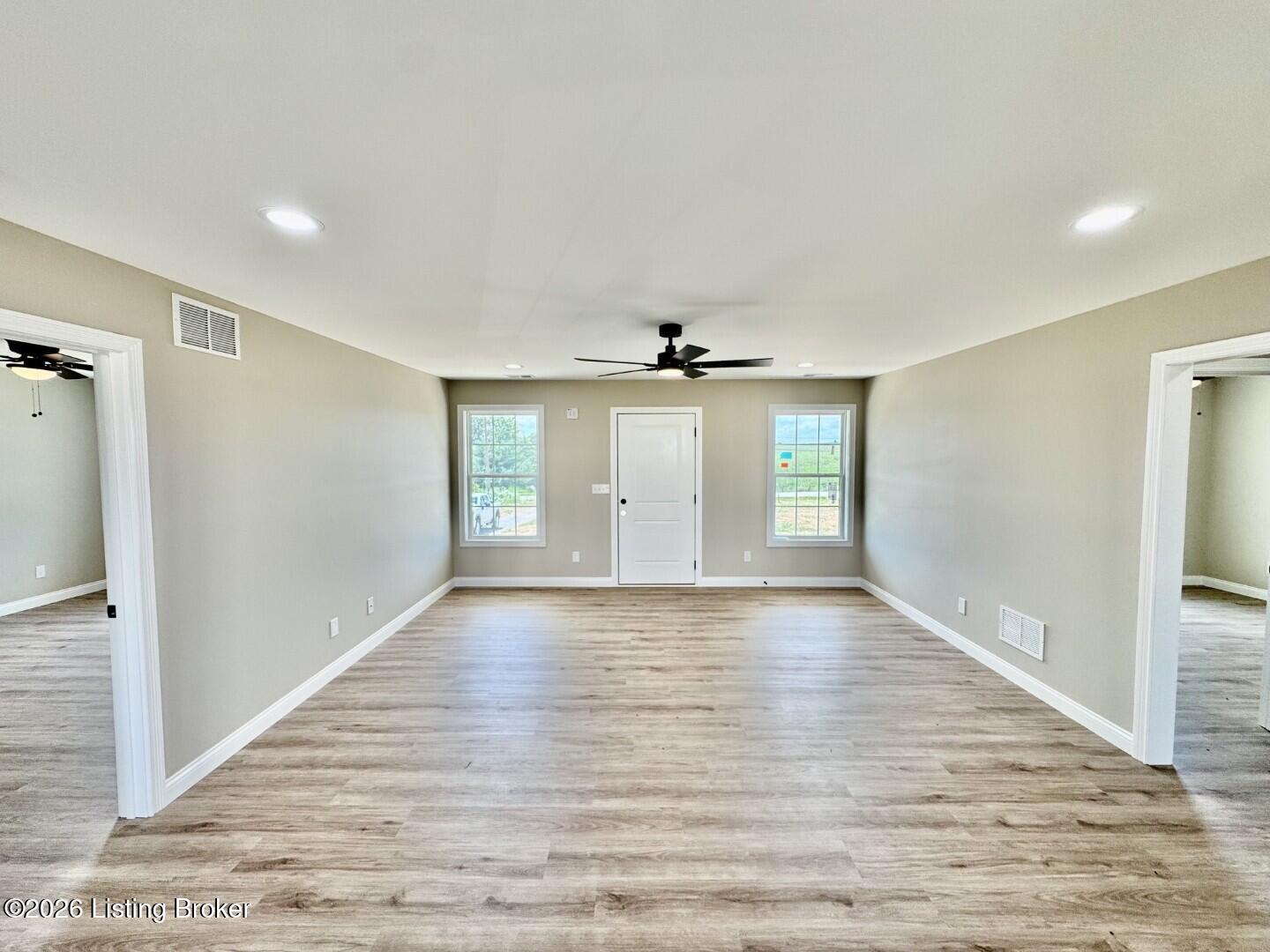 1612 Old Perryville Loop Property Photo 3