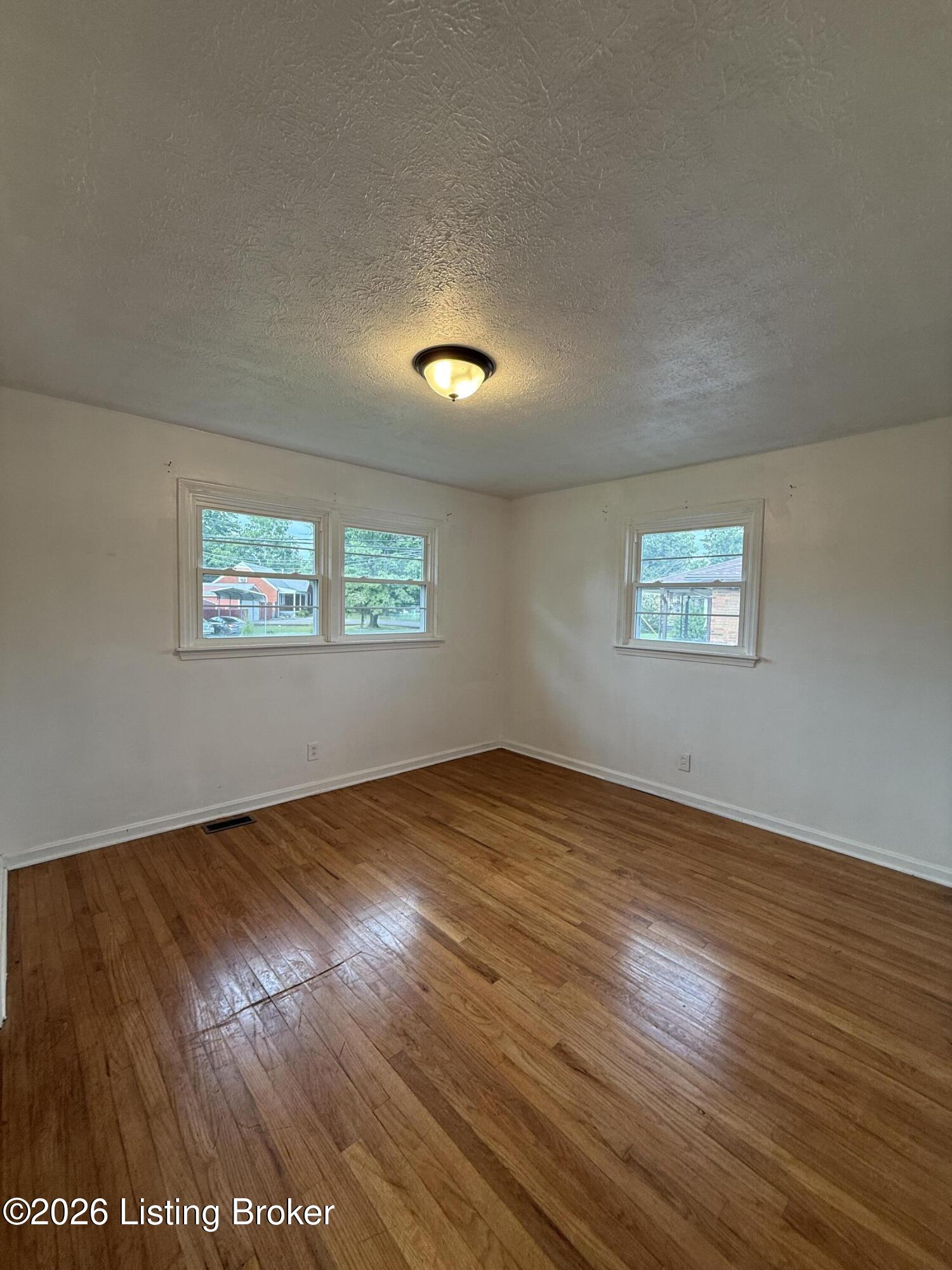 5400 Monaco Dr Property Photo 14