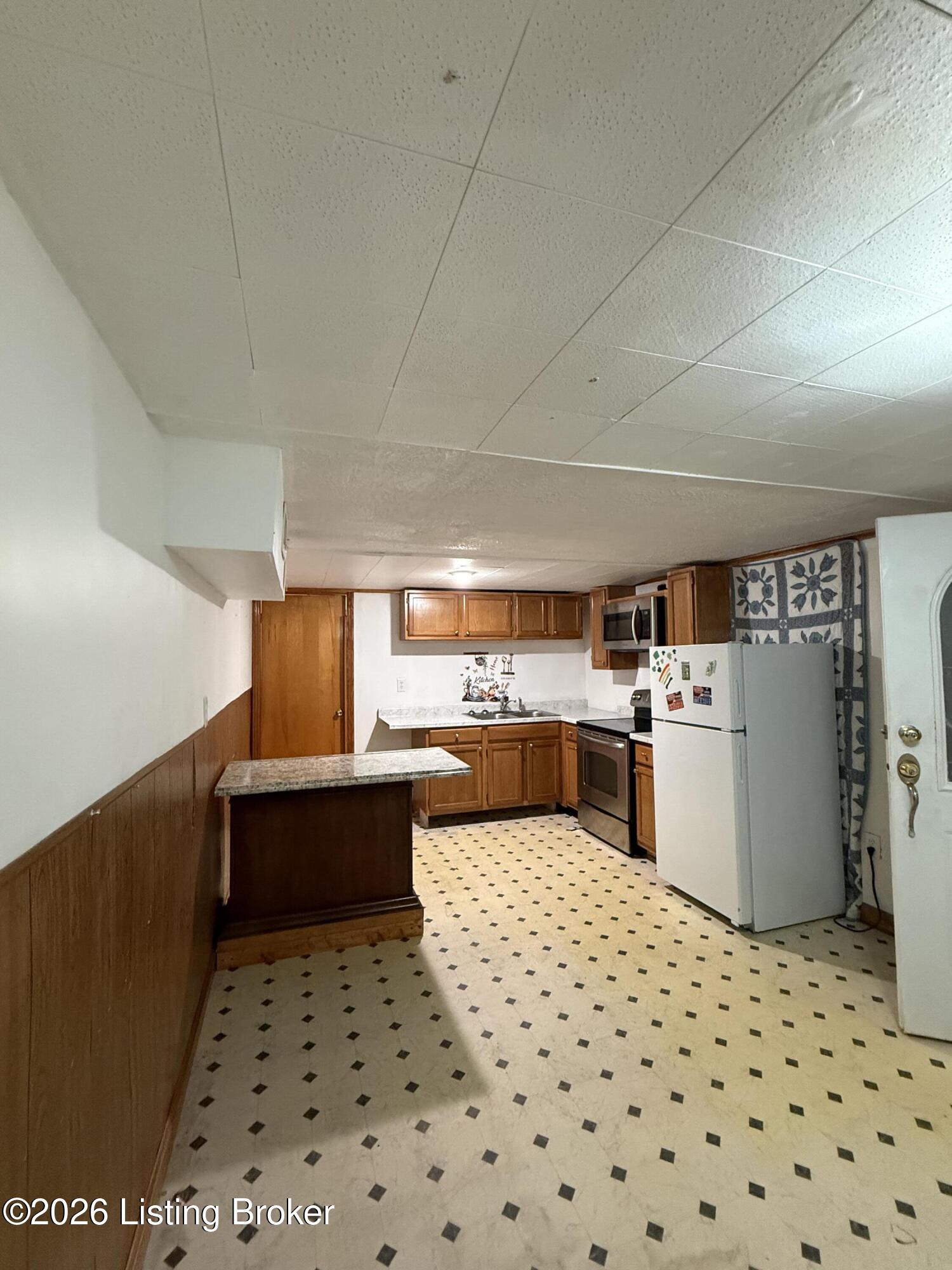 5400 Monaco Dr Property Photo 18