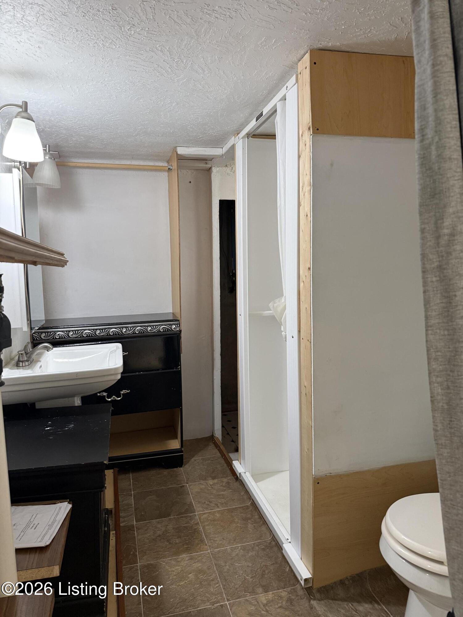 5400 Monaco Dr Property Photo 23