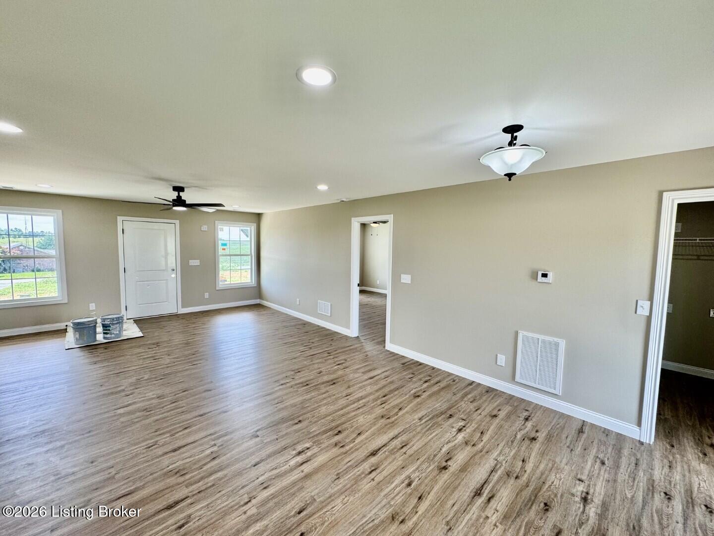 1634 Old Perryville Loop Property Photo 7