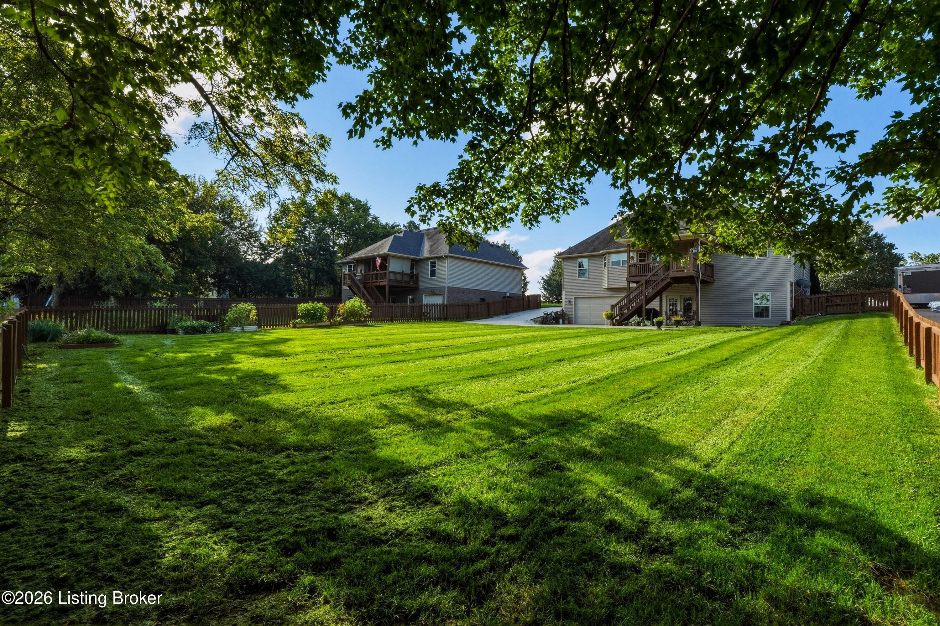 166 Grand Central Dr Property Photo 46