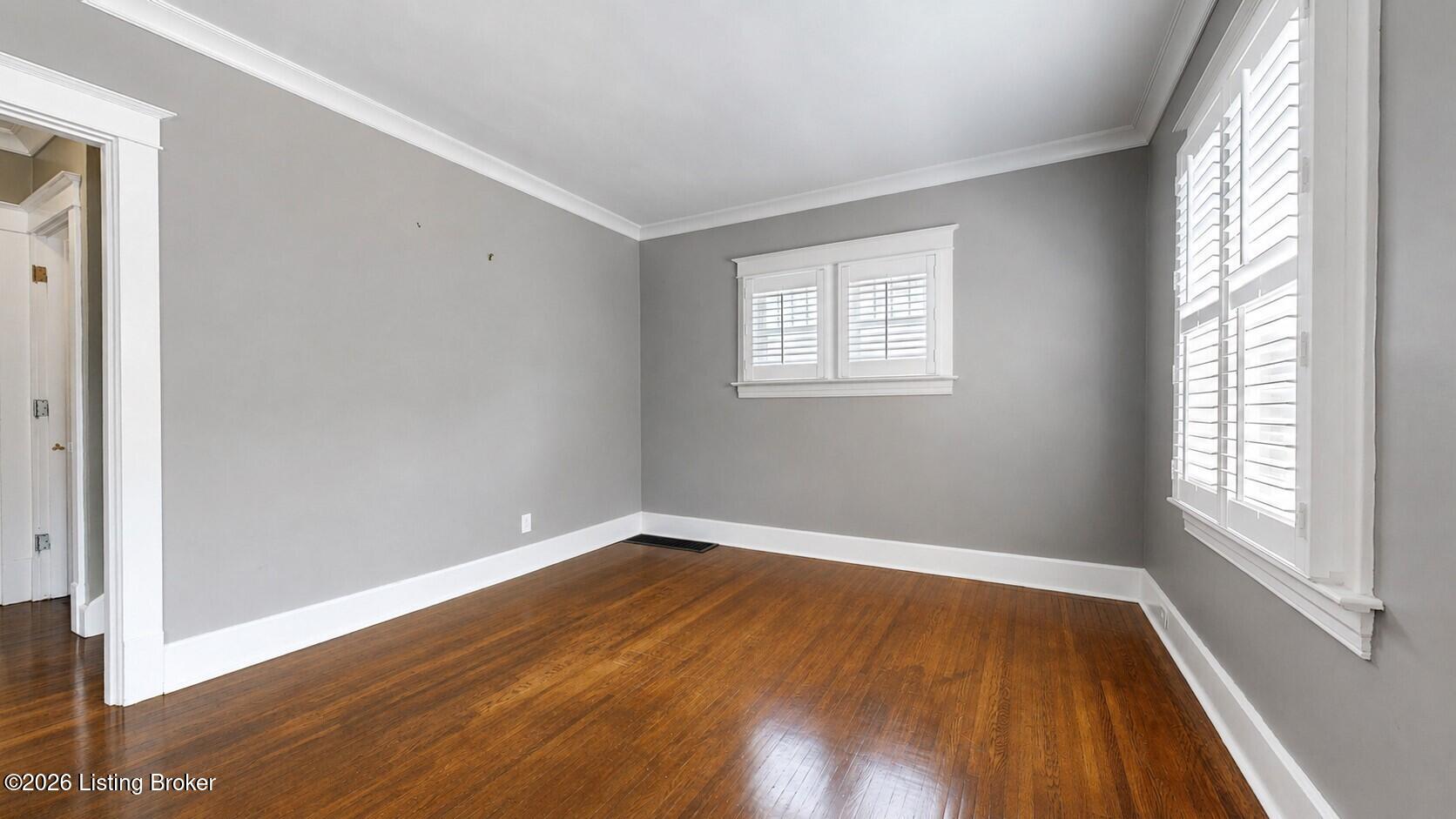2117 Eastview Ave Property Photo 5