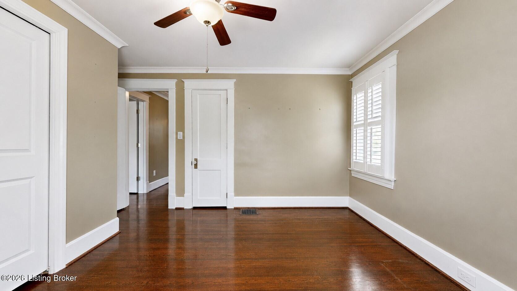 2117 Eastview Ave Property Photo 41