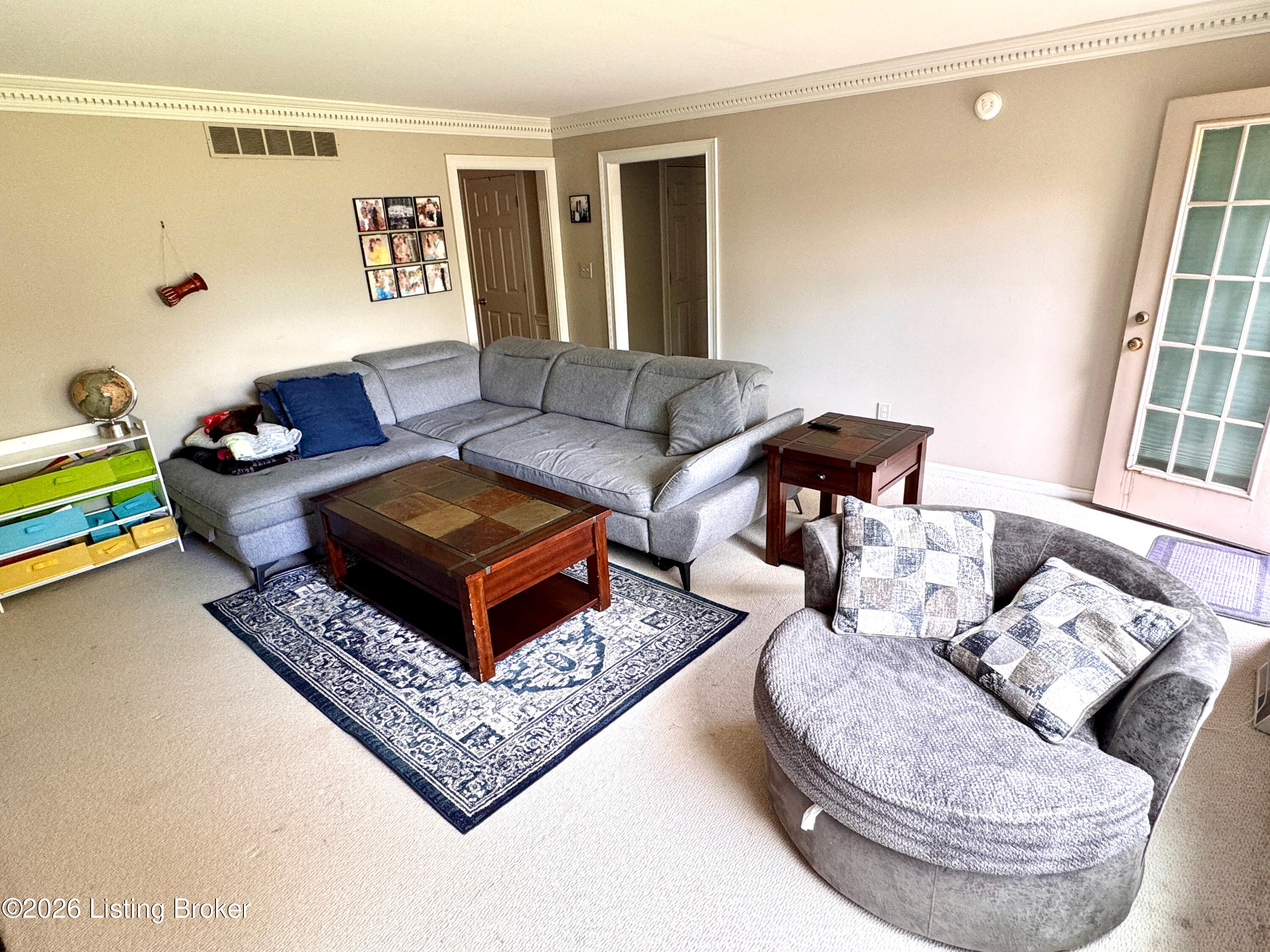 813 Andover Village Dr Property Photo 18