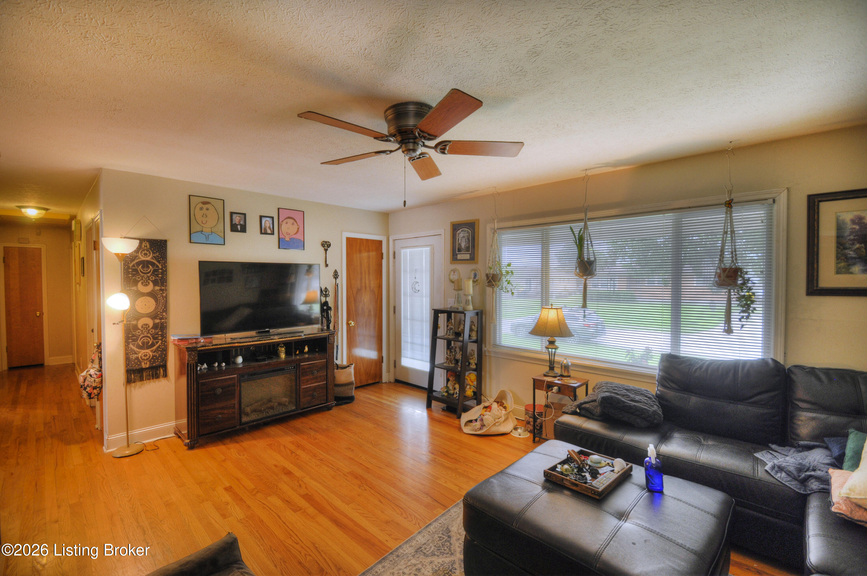 6303 Venango Dr Property Photo 3