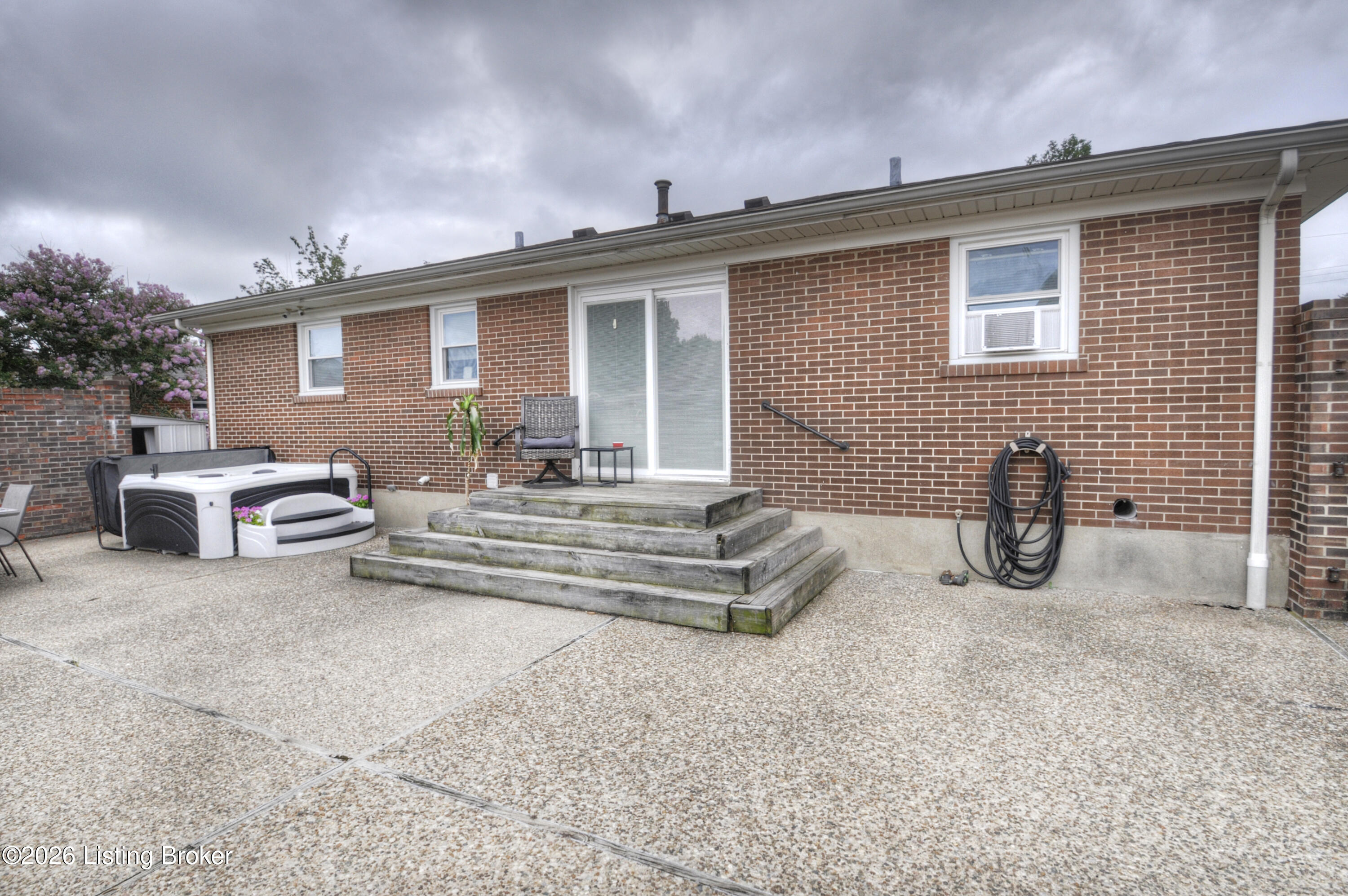 6303 Venango Dr Property Photo 32