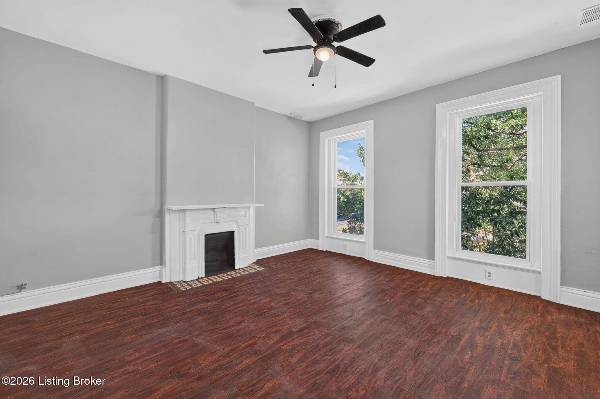 1033 S Brook St Property Photo 7
